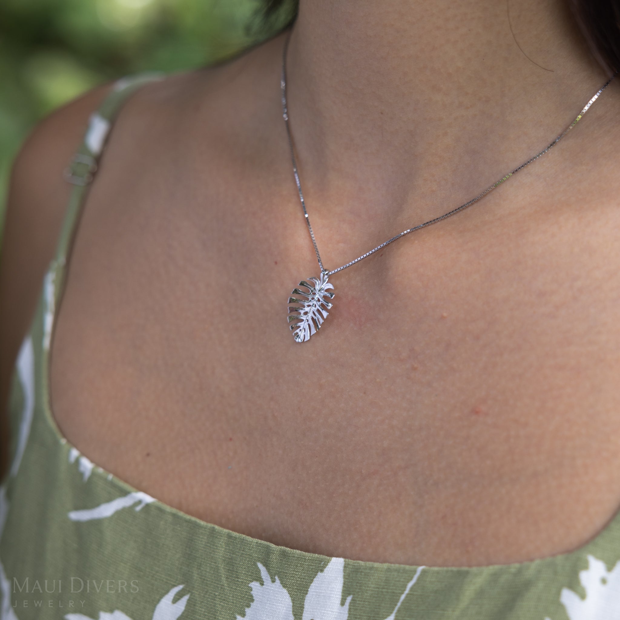 モンステラ・ペンダント ホワイトゴールド - 20mm