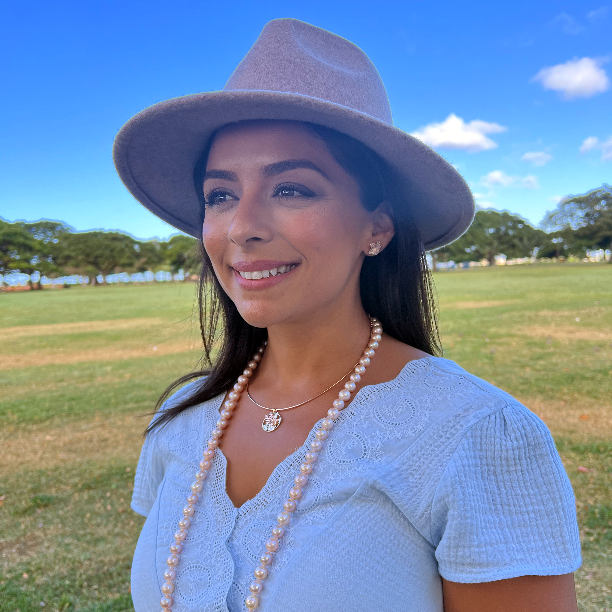 48" ミックス淡水パール・ストランド - Close Up