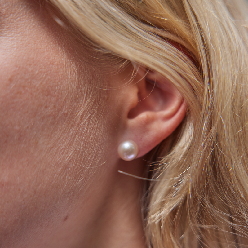 Boucles d'oreilles de couleur naturelle d'eau douce en or - 9-10 mm