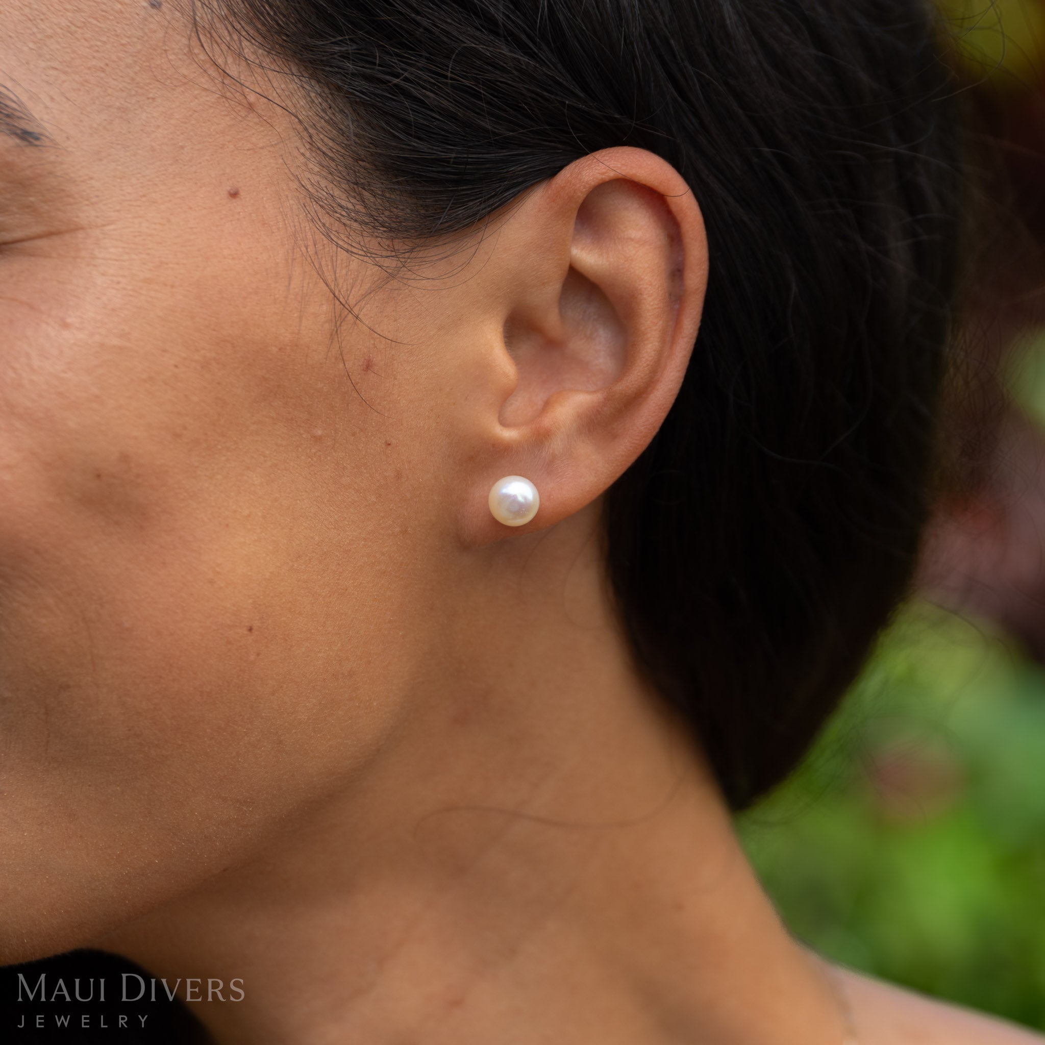 Button Freshwater Pearl Earrings in Gold - 8-9mm