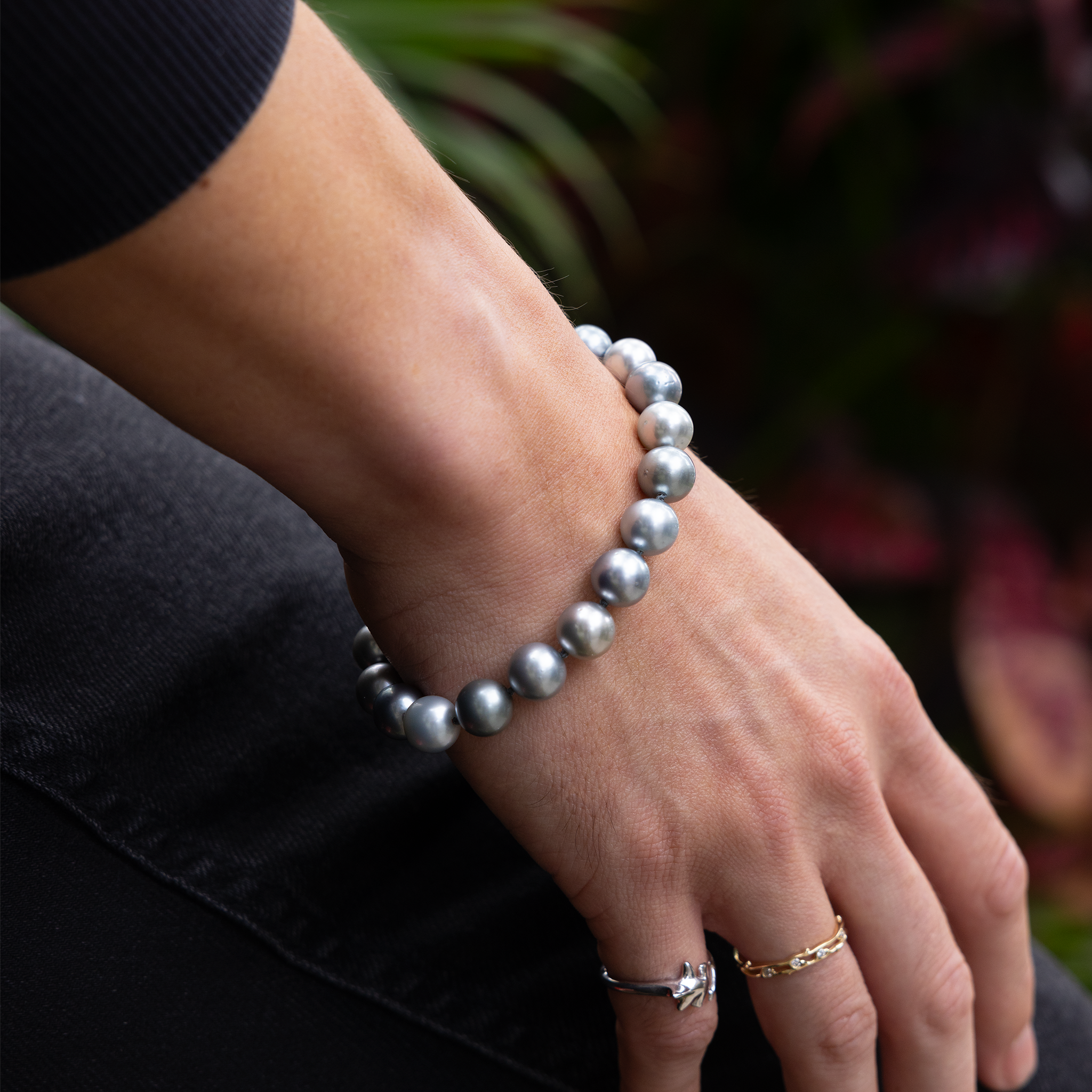 Bracelet de perles noir tahitien réglable en or - 9-10 mm - taille 7,5-9 "