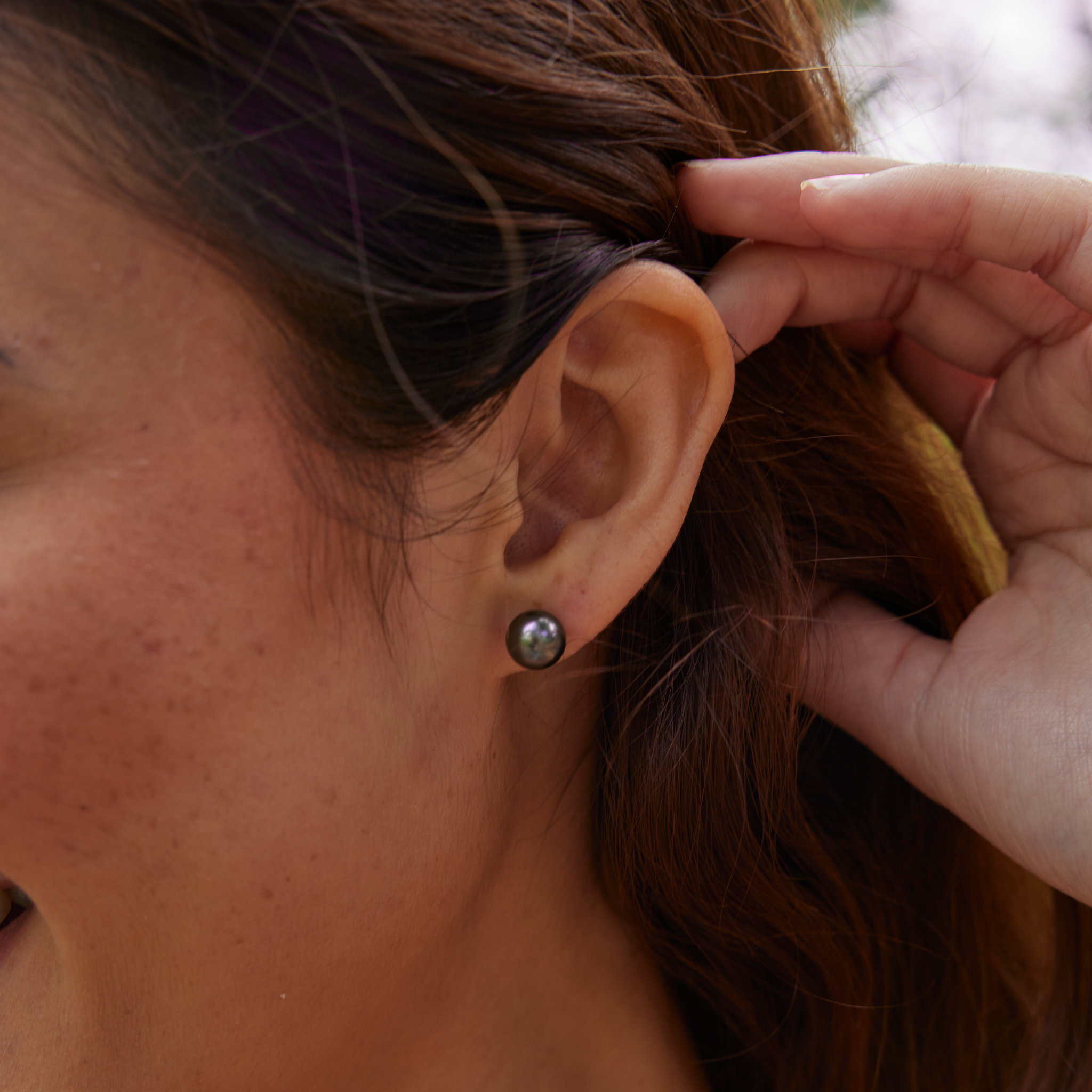 Boucles d'oreilles noires tahitiennes en or - 8-9 mm