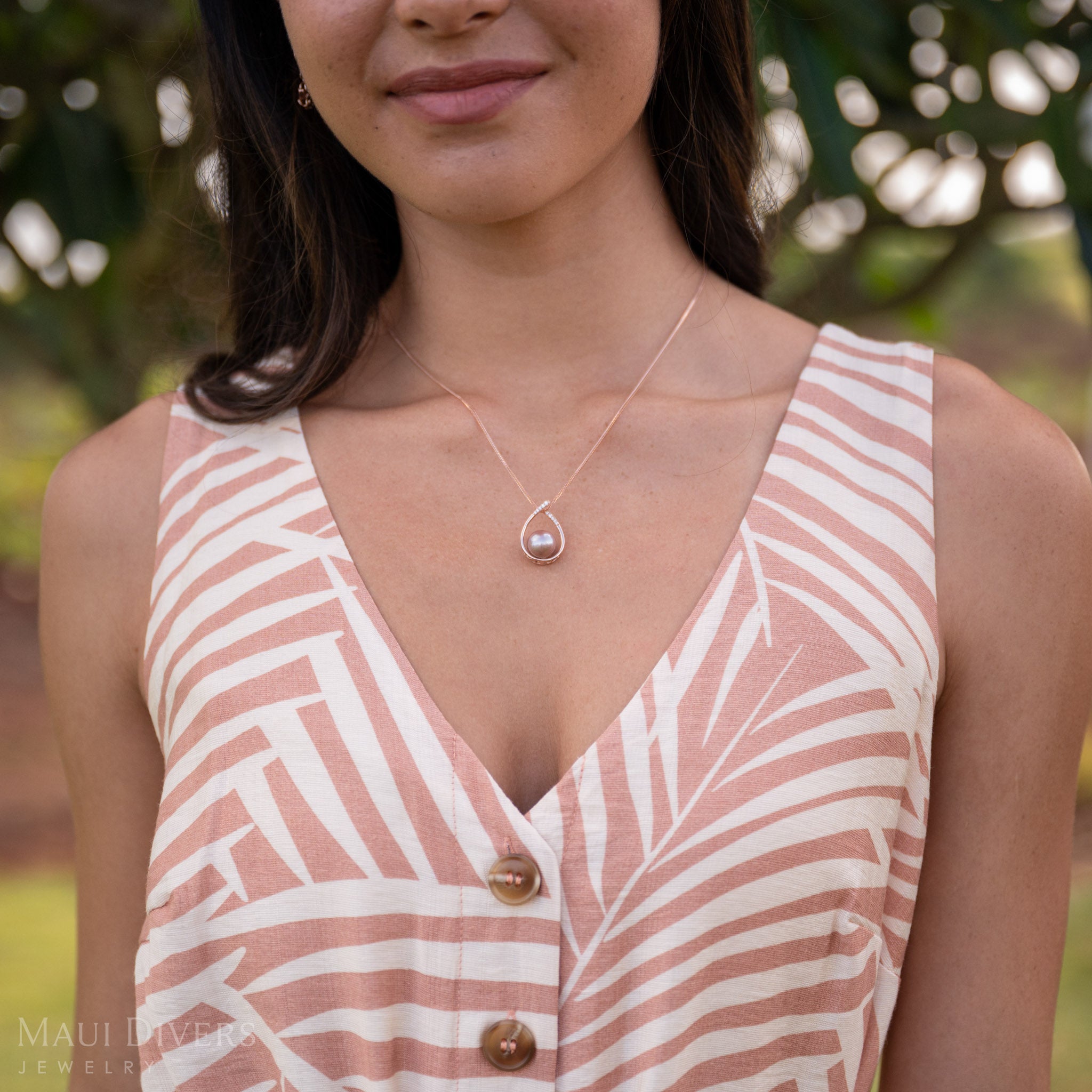 Freshwater Lilac Pearl Pendant in Rose Gold with Diamonds