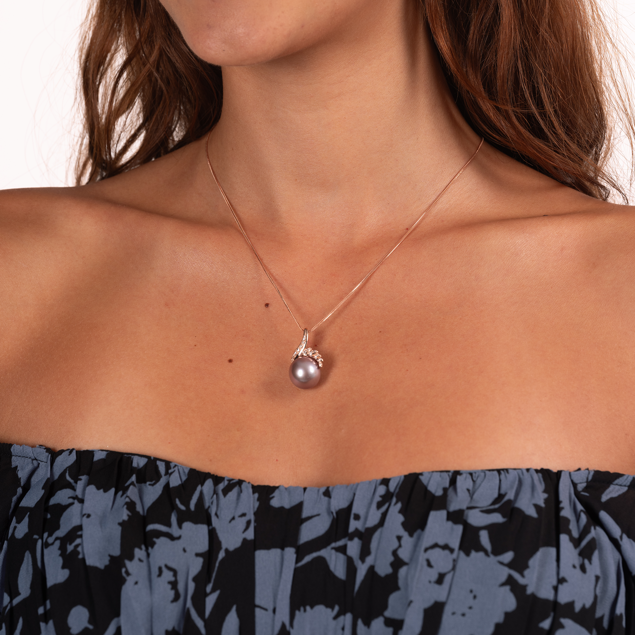 Lilac Freshwater Pearl Pendant in Rose Gold with Diamonds - 13-14mm