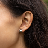 Tahitian Black Pearl Earrings in Gold - 8-9mm