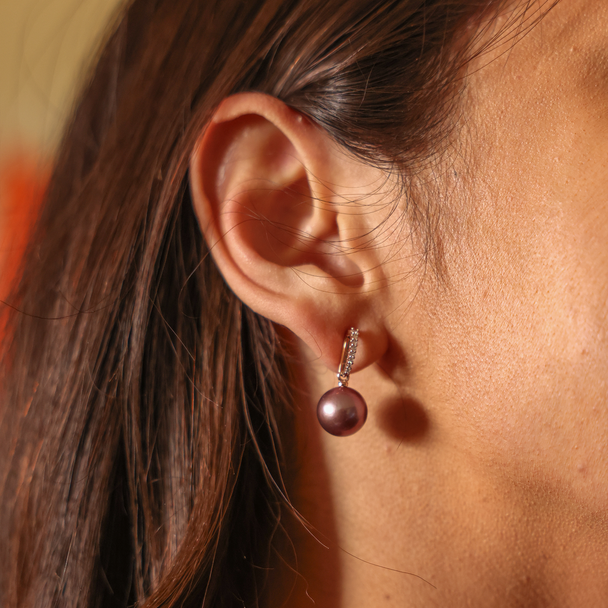 Boucles d'oreilles en eau douce lilas en or rose avec diamants - 11-12 mm