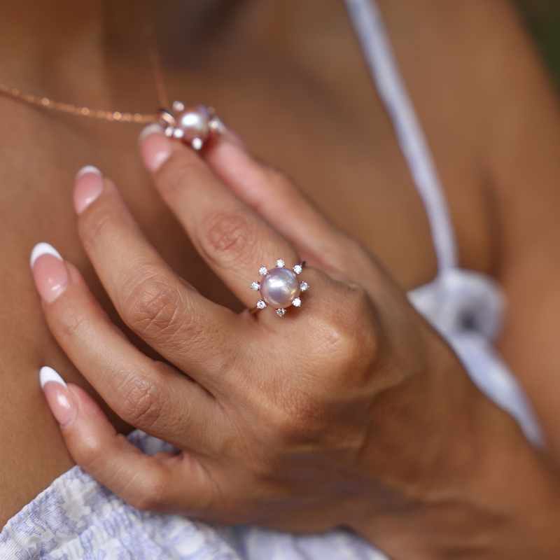 Protea Lila Süßwasserperlen-Ring in Roségold mit Diamanten – 10–11 mm