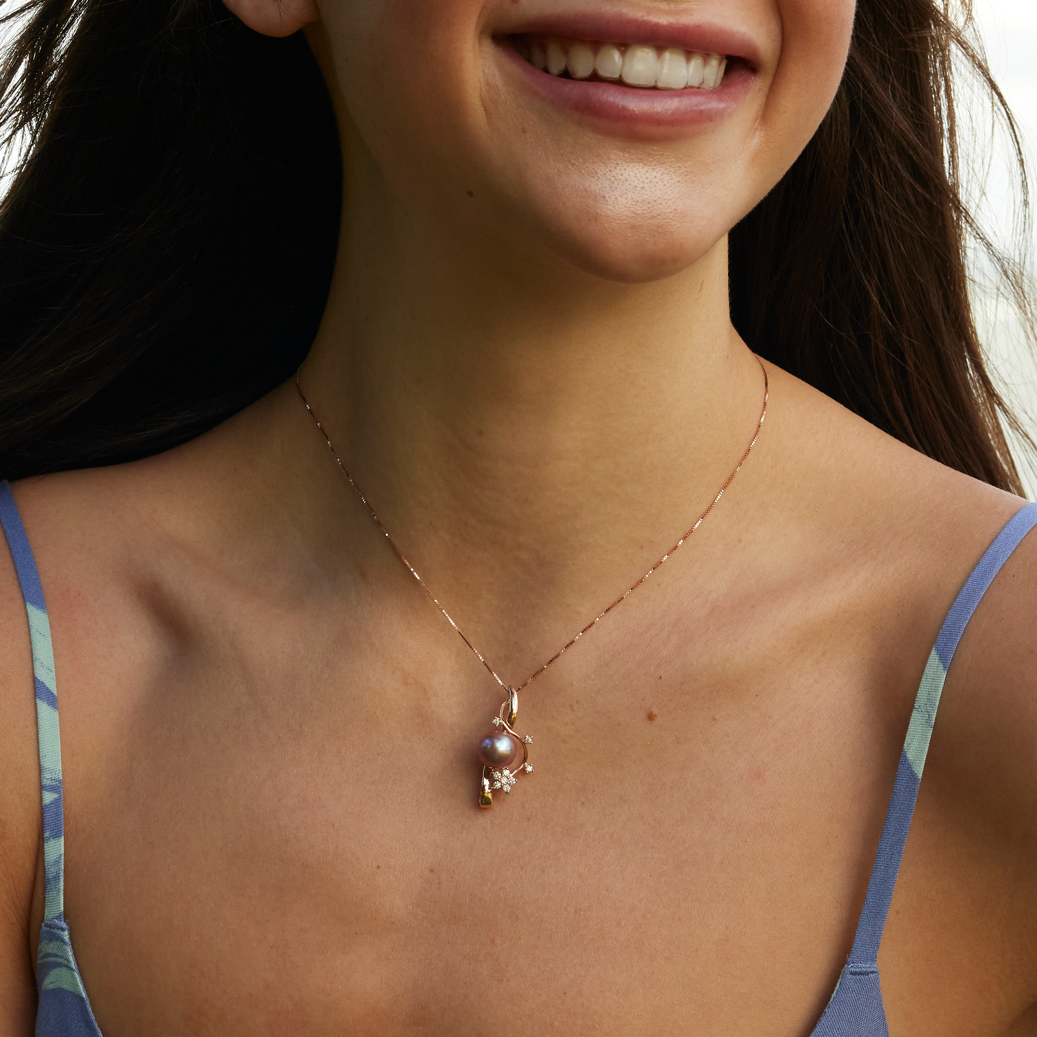 Ultraviolet Freshwater Pearl Pendant in Rose Gold with Diamonds - 10-11mm