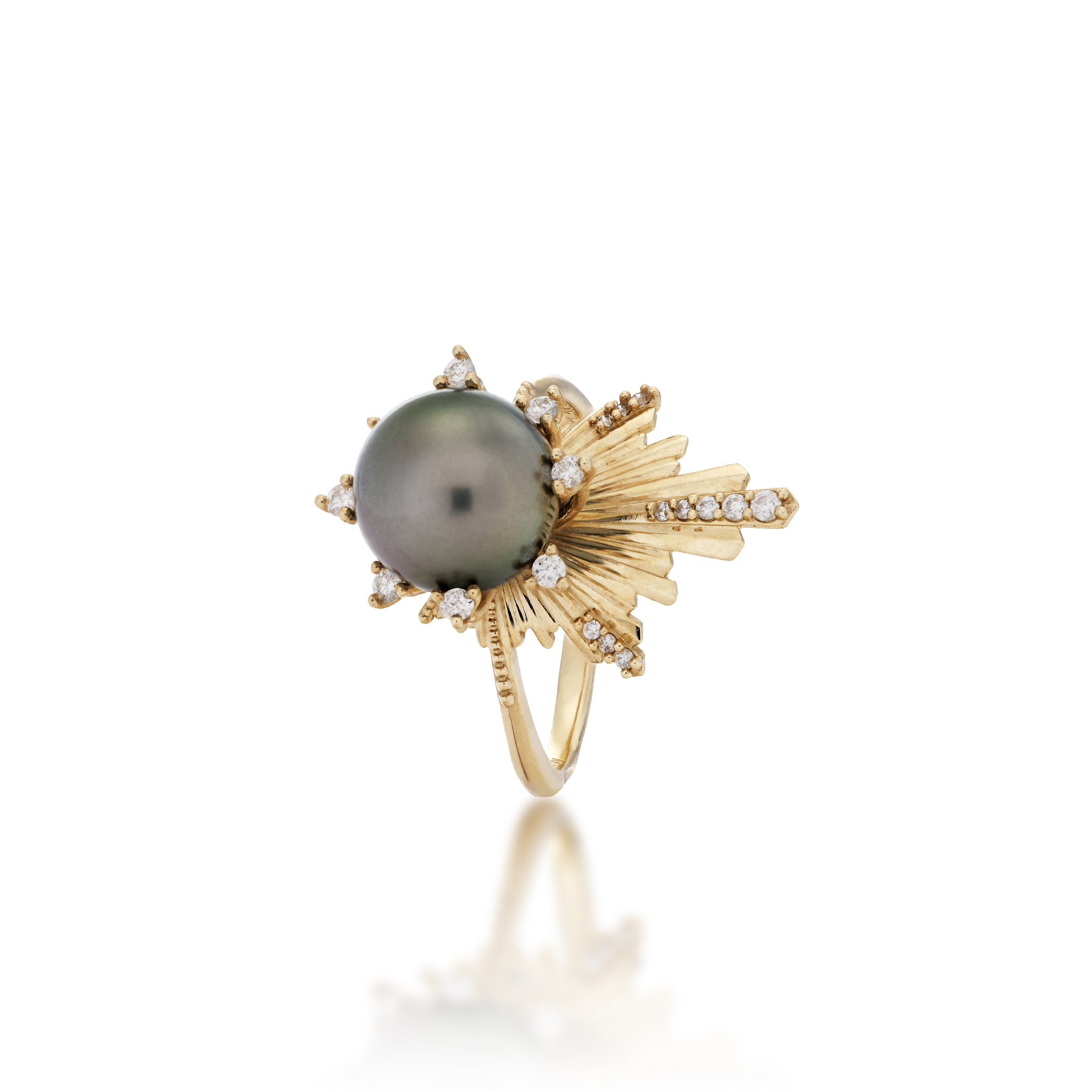 Hawaiian Sunrise Tahitian Black Pearl Ring Yellow Gold with Diamonds