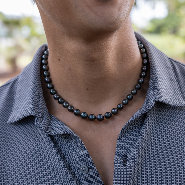 Fil de perles noires de Tahiti de 17 à 19 pouces avec fermoir magnétique en or blanc - 8 à 11 mm