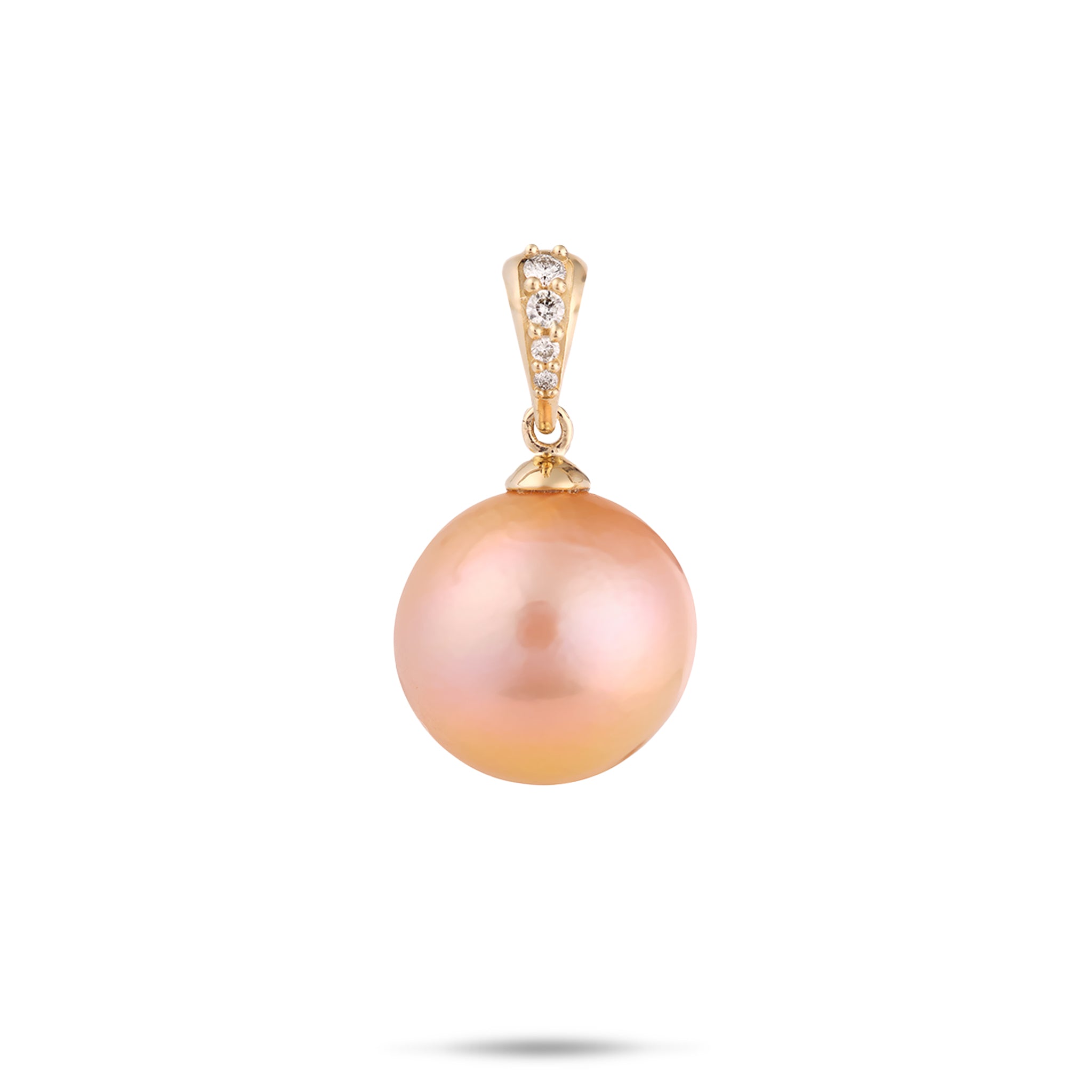 Freshwater Pearl Pendant in Gold with Diamonds - 14-15mm