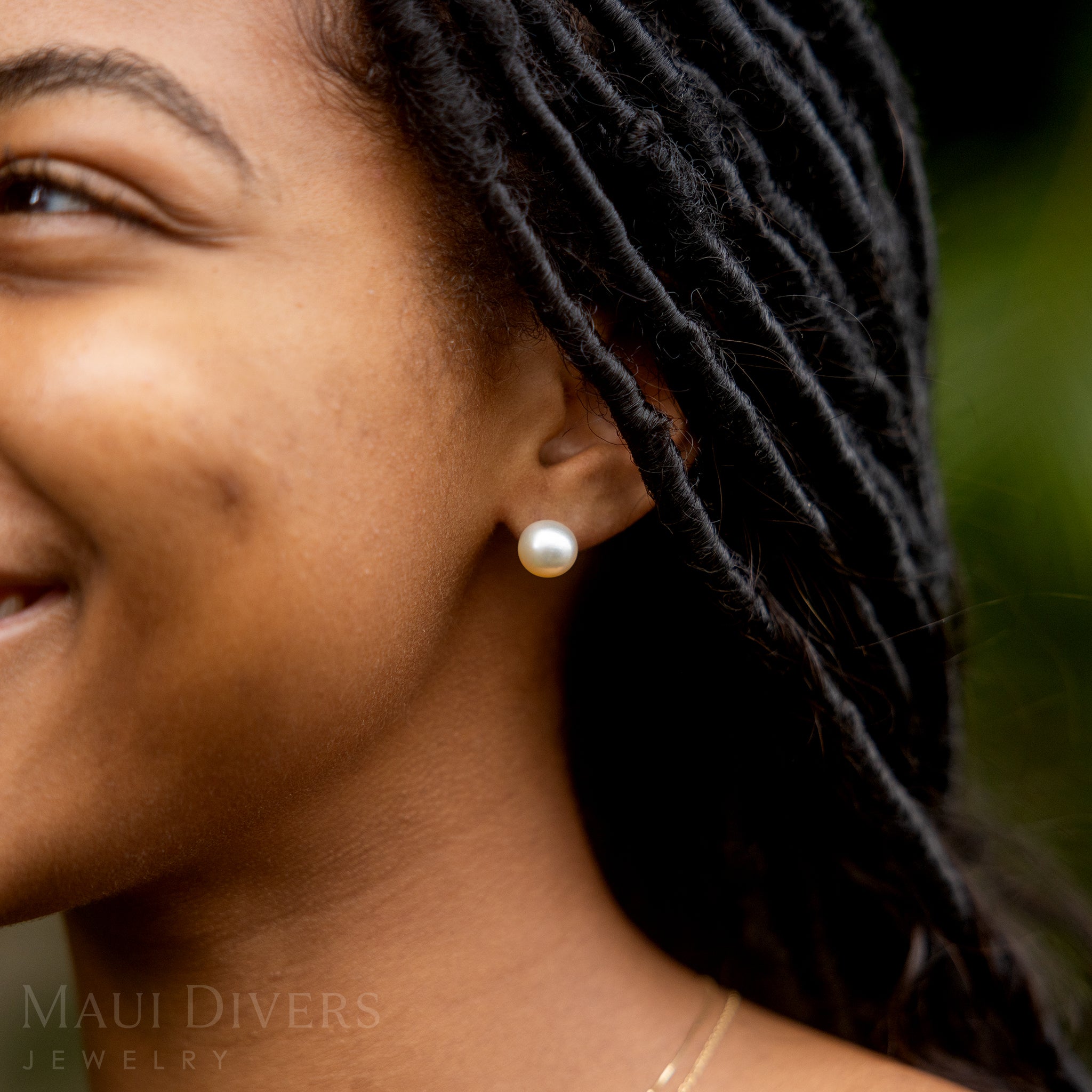 South Sea Gold Pearl Earrings in Gold - 9-10mm