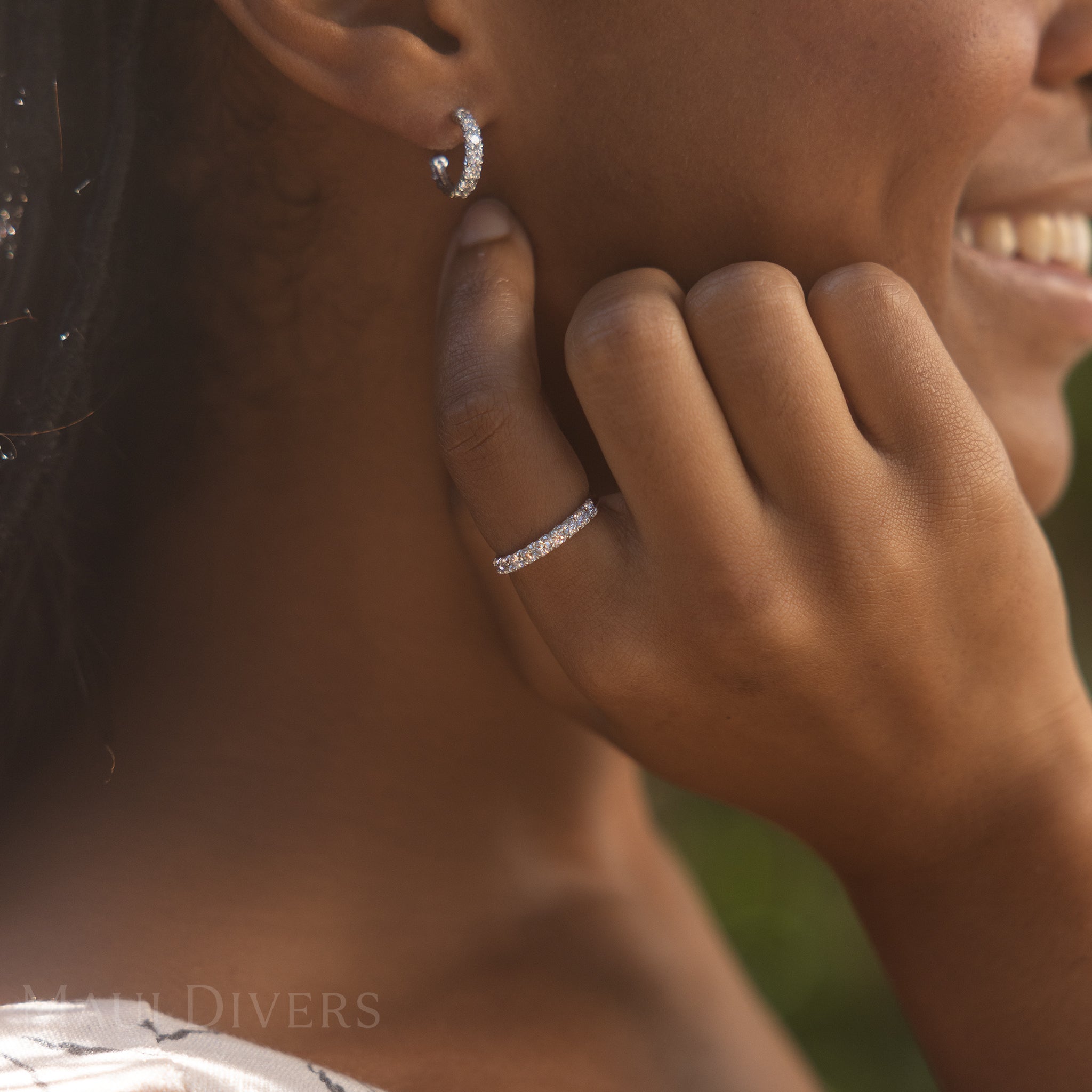 Hidden Hawaiʻi Maile Anniversary Ring in White Gold with  Lab Grown Diamonds - 3mm