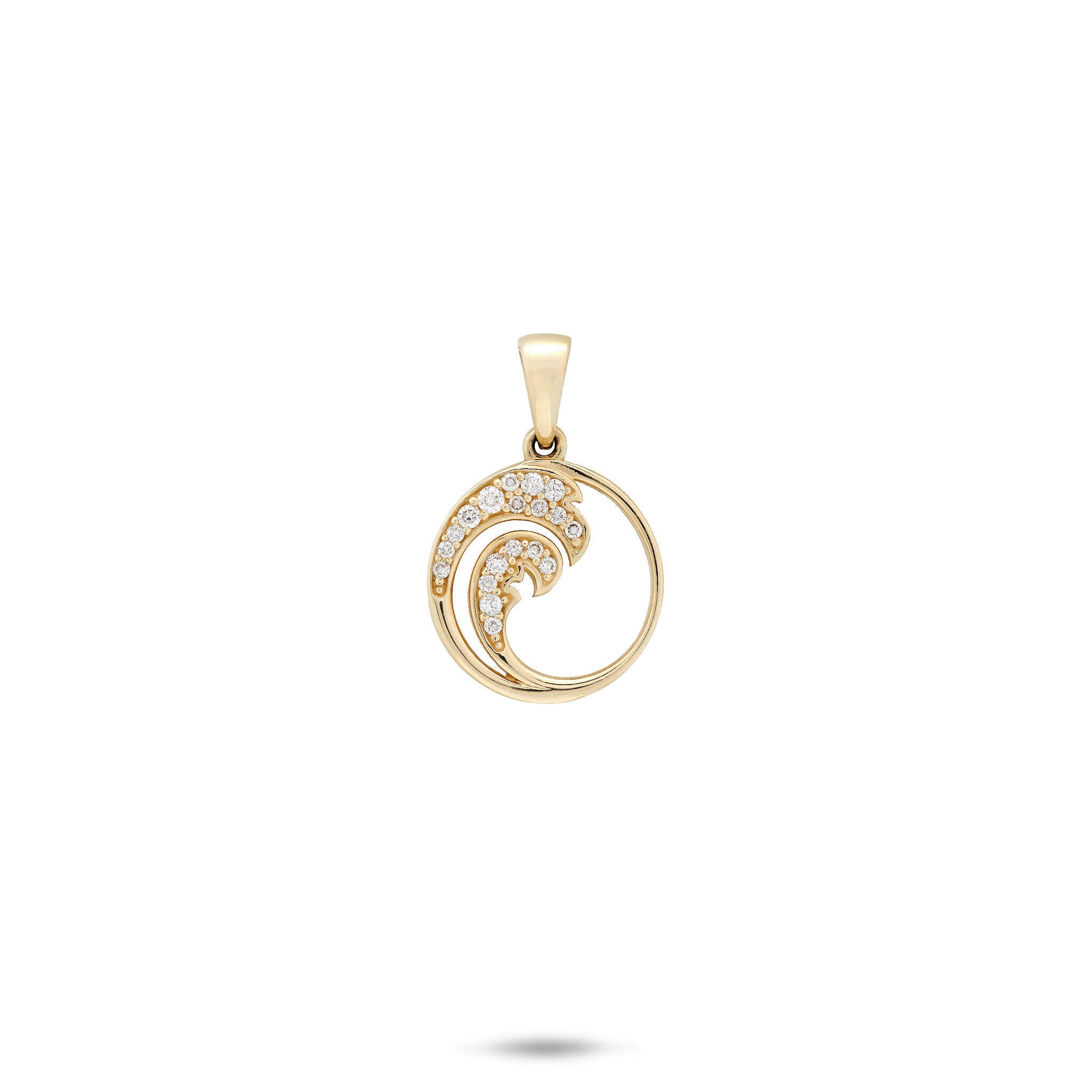 カホンコンガNalu Nalu (Wave) Pendant in Gold with Diamonds - 12mm