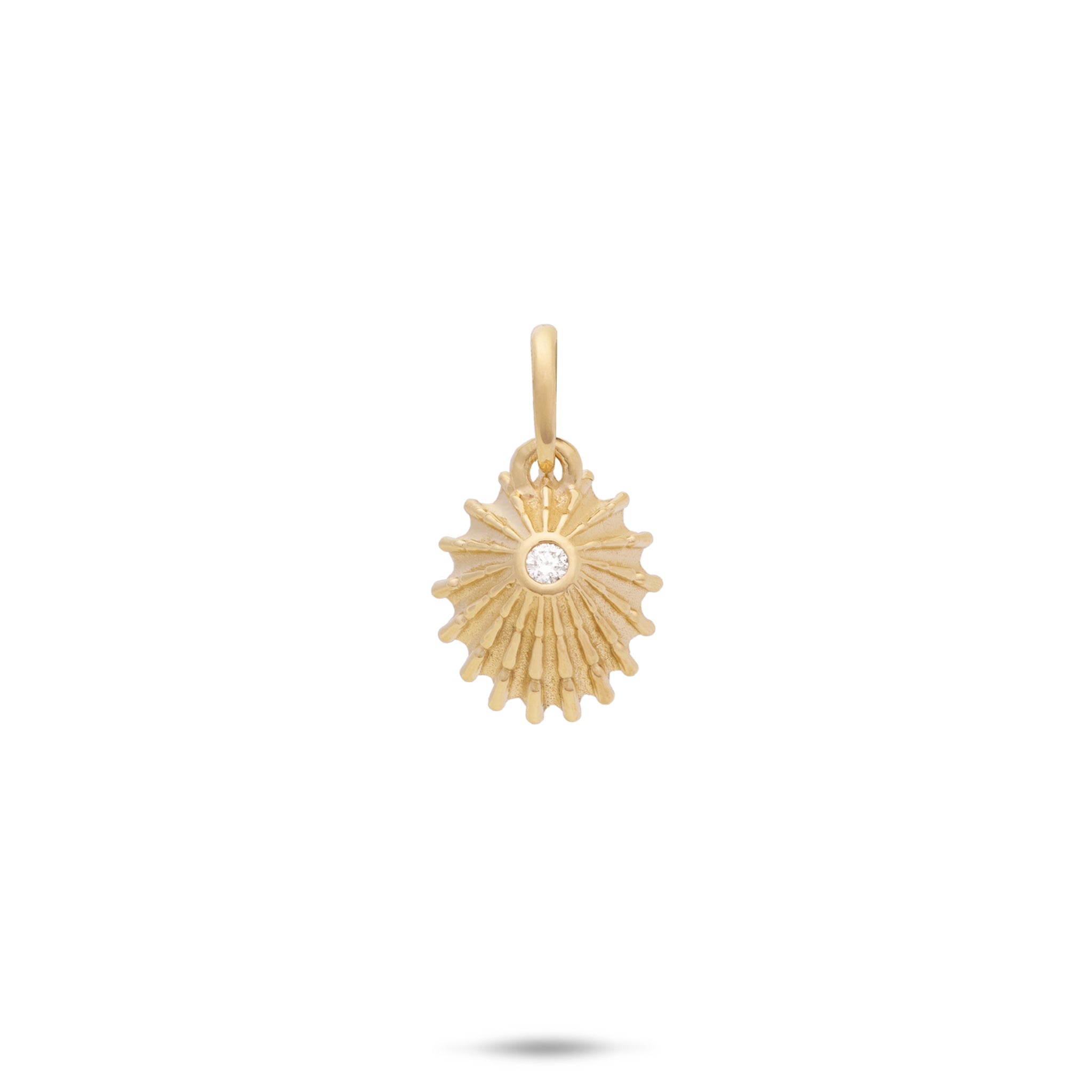 ʻOpihi Pendant in Gold with Diamond - 12mm