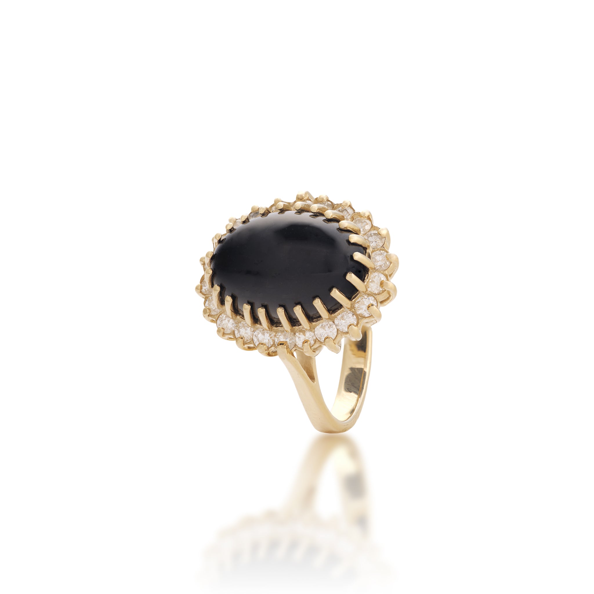 Princess Ka‘iulani Black Coral Ring in Gold with Diamonds - 18.5mm