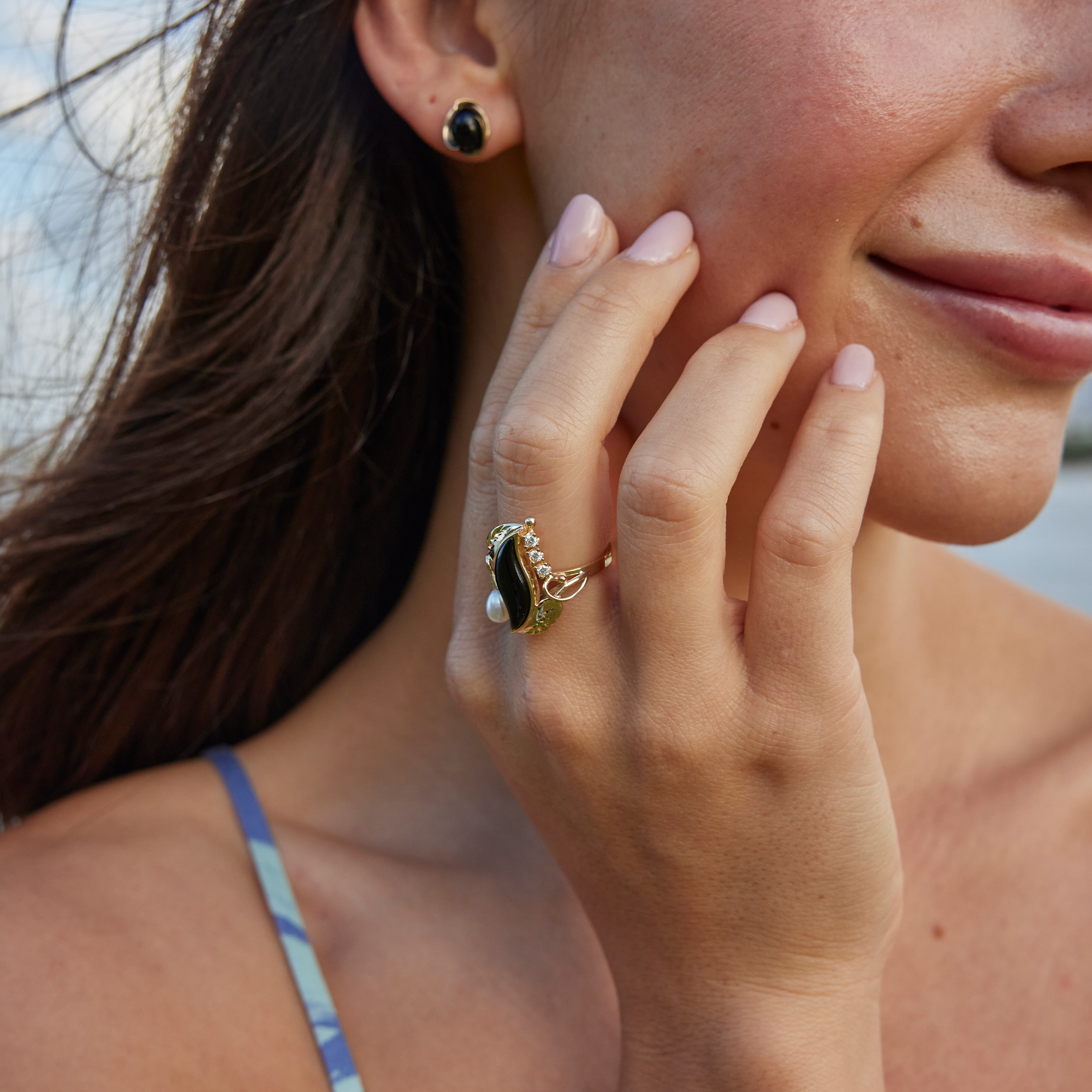 Paradise Black Coral & Pearl Ring in Gold with Diamonds