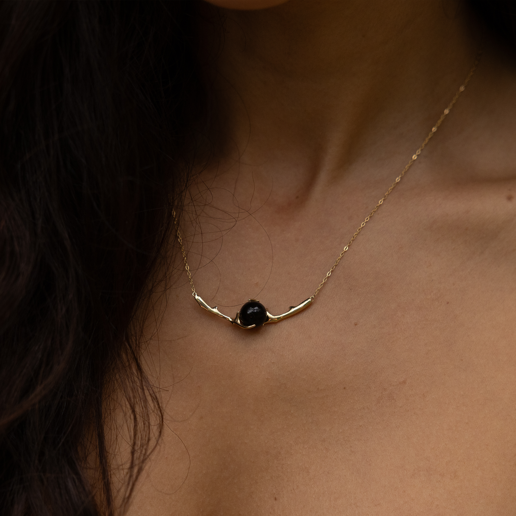 18" Heritage Black Coral Necklace in Gold