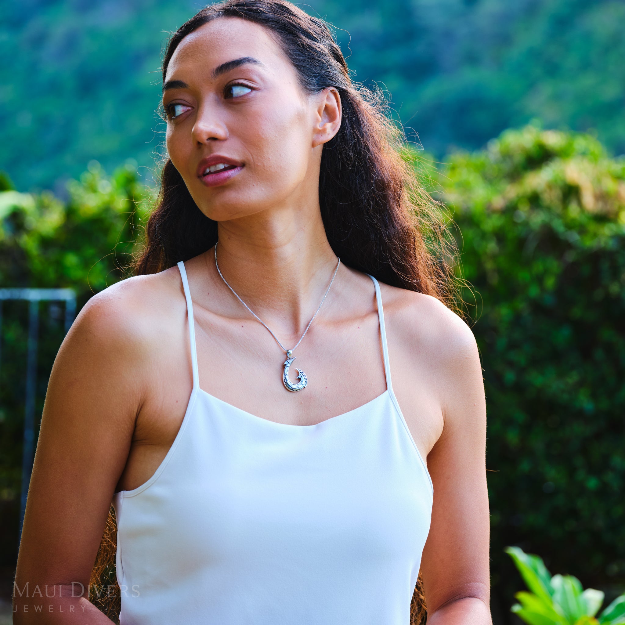 Makau (Fish Hook) Pendant in Sterling Silver - 40mm