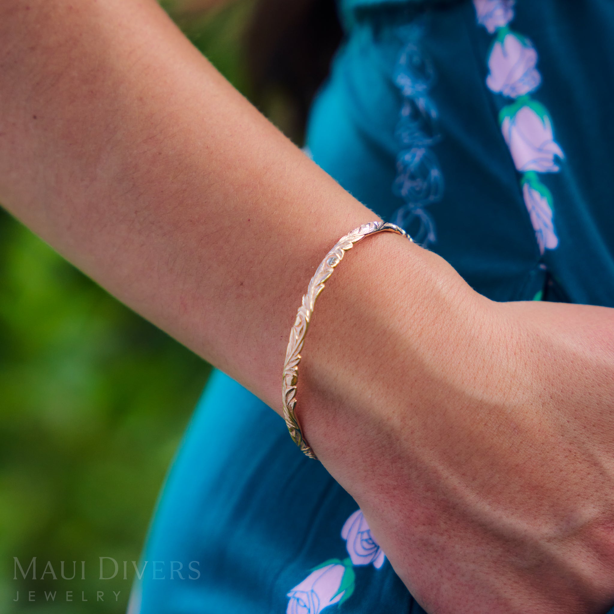 Hawaiian Heirloom Old English Scroll Bracelet in Rose Gold - 4.5mm