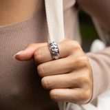 白金のハワイアンの家宝のプルメリアのリングダイヤモンド -  11mm