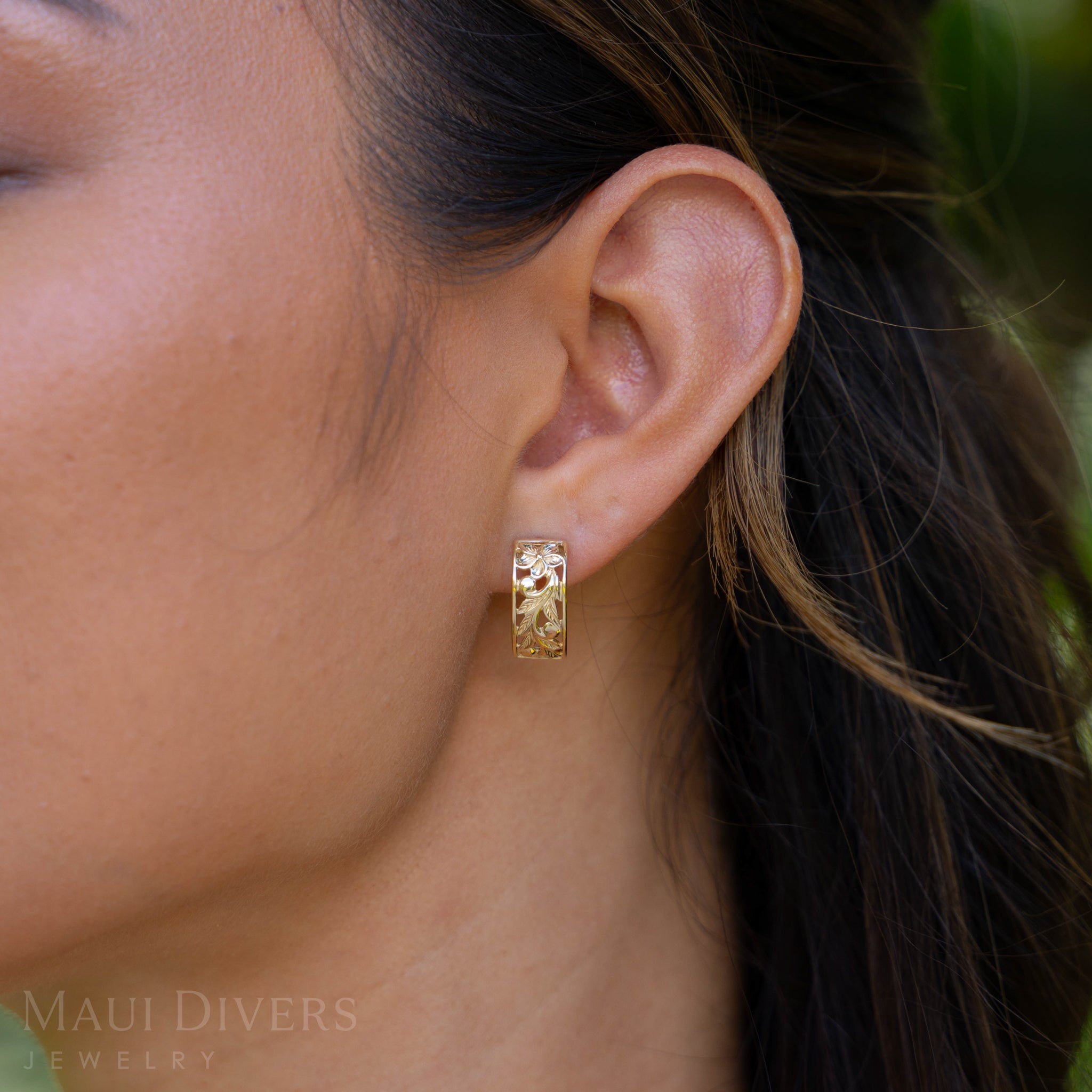 Hawaiian Heirloom Plumeria Half-Hoop Stud Earrings in Gold - 16mm