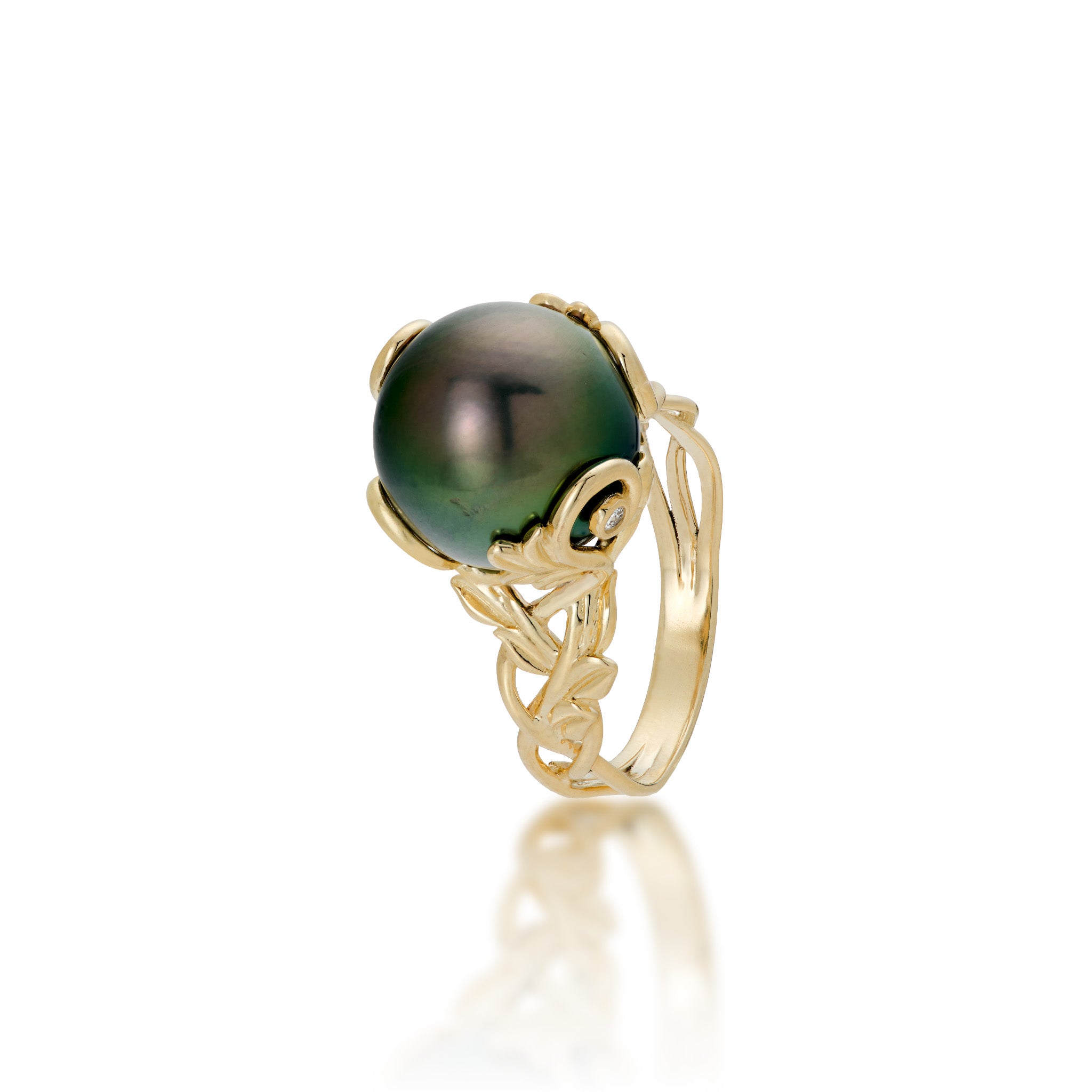 Angle view of the Living Heirloom Tahitian Black Pearl Ring in Gold with Diamonds on a white background
