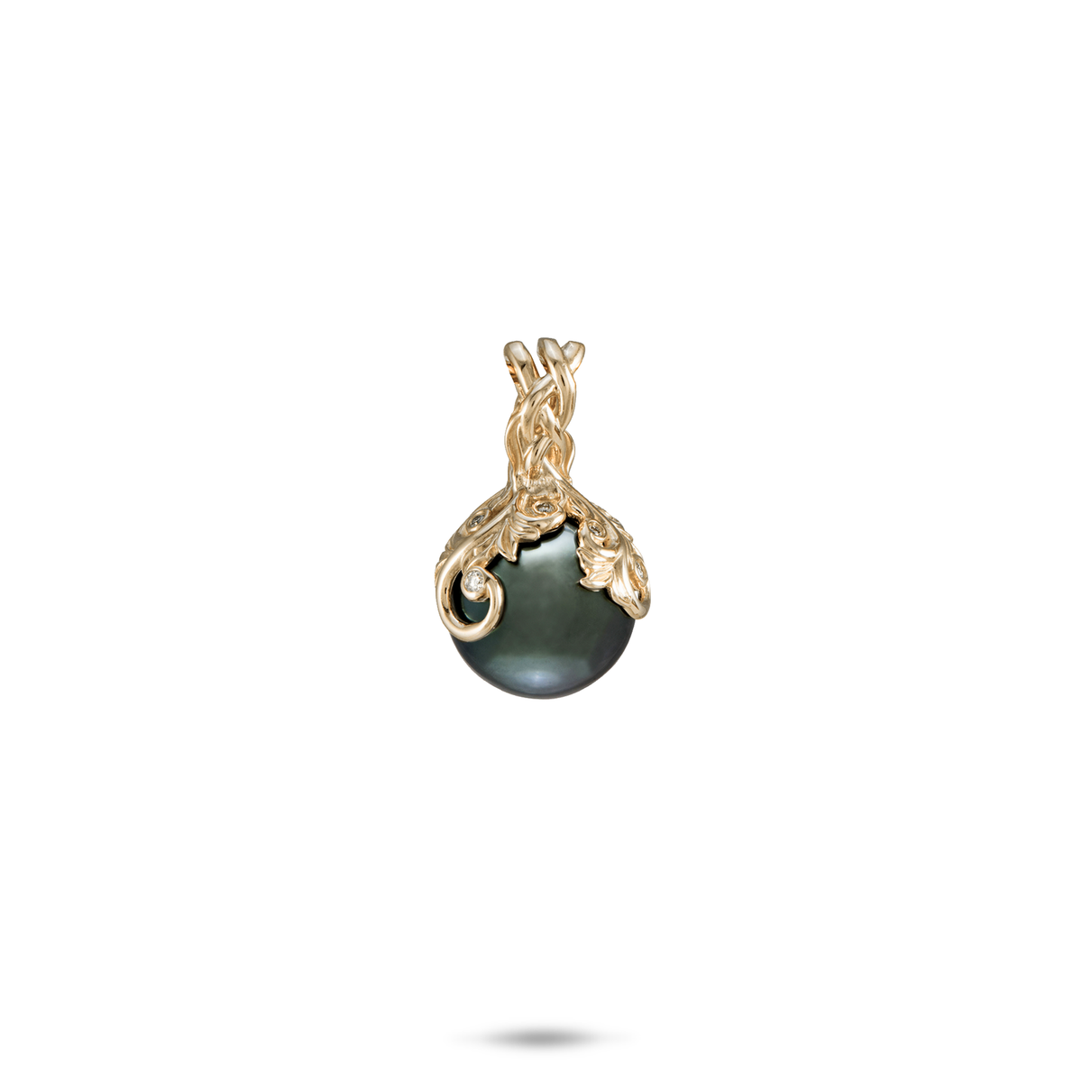 Living Heirloom Tahitian Black Pearl Pendant in Gold with Diamonds