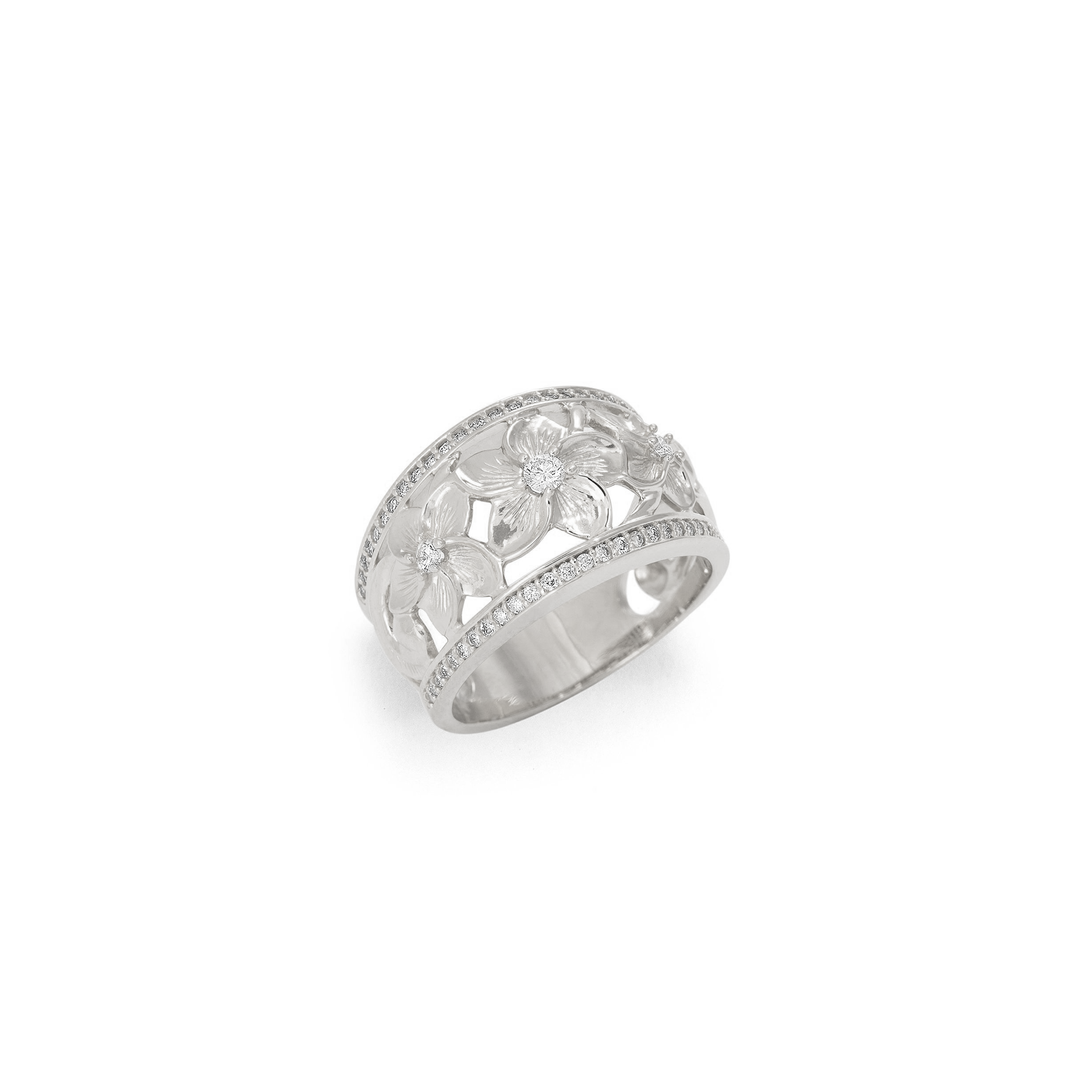 Hawaiian Heirloom Plumeria Ring in White Gold with Diamonds - 13mm
