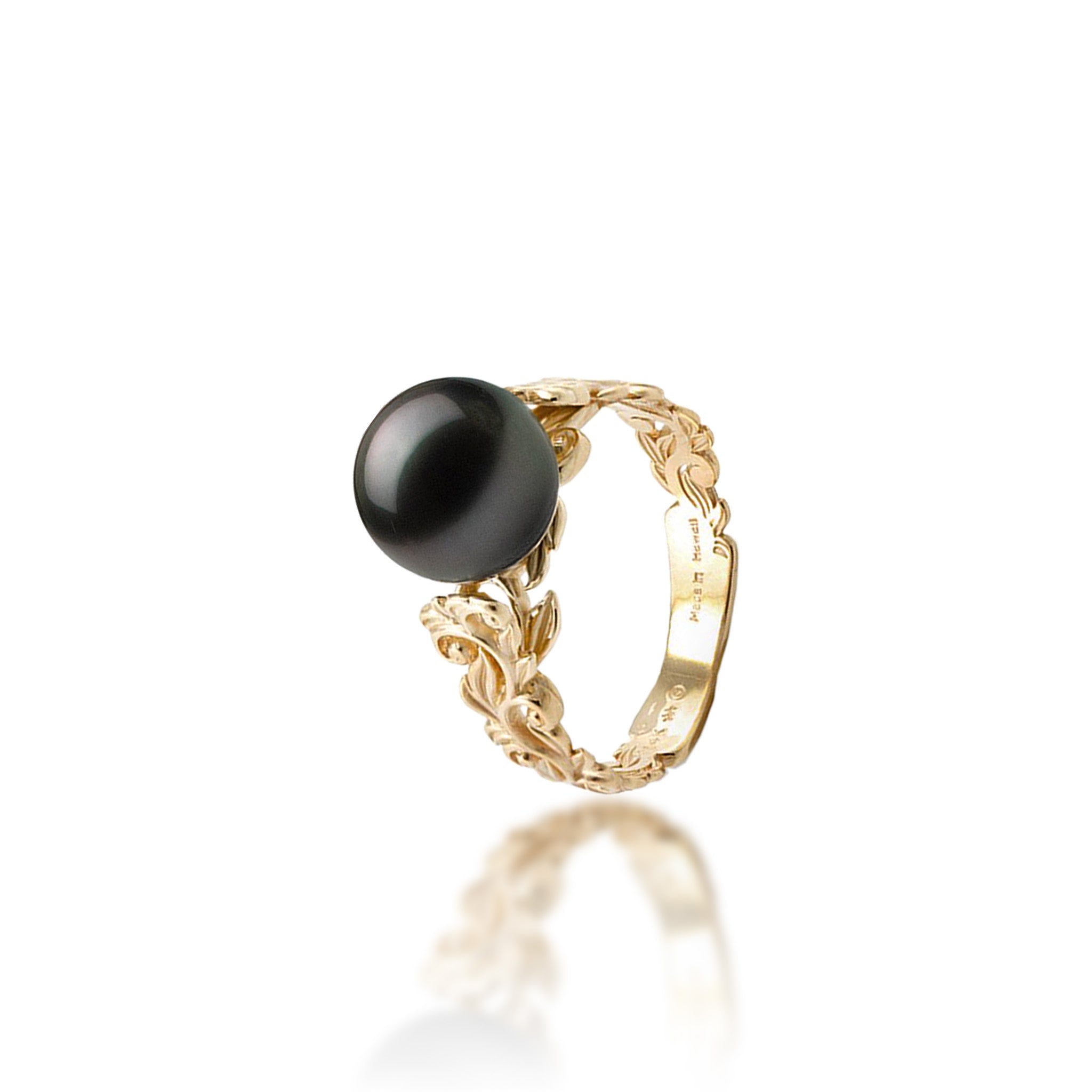 Living Heirloom Tahitian Black Pearl Ring in Gold - 8-9mm