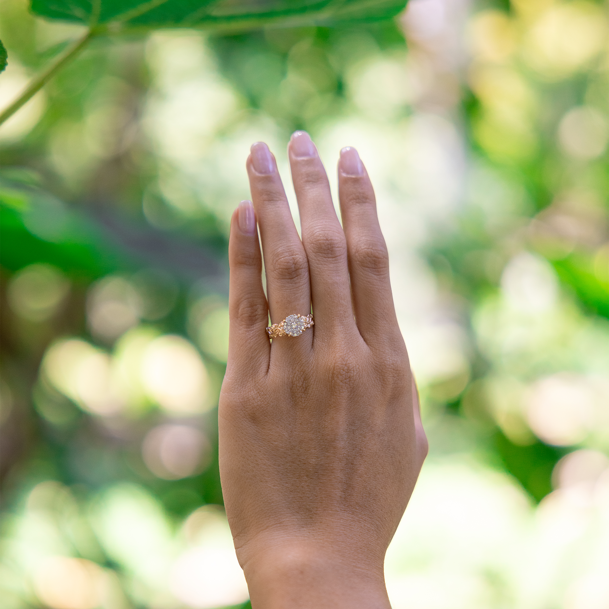 Hawaiian Heirloom Verlobungsring in Gold mit Diamanten
