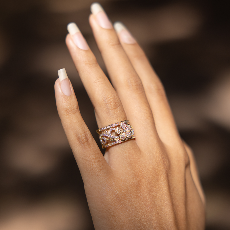 ハワイアンの家宝プルメリア婚約指輪とダイヤモンドと金の婚約指輪-12mm