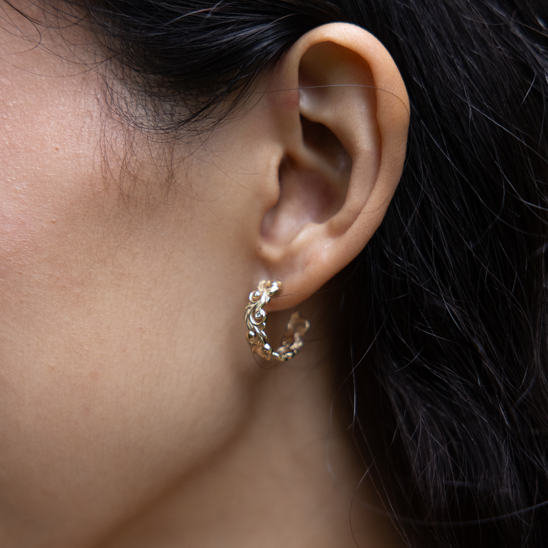 Boucles d'oreilles cerceaux vivantes en or avec diamants - 6 mm