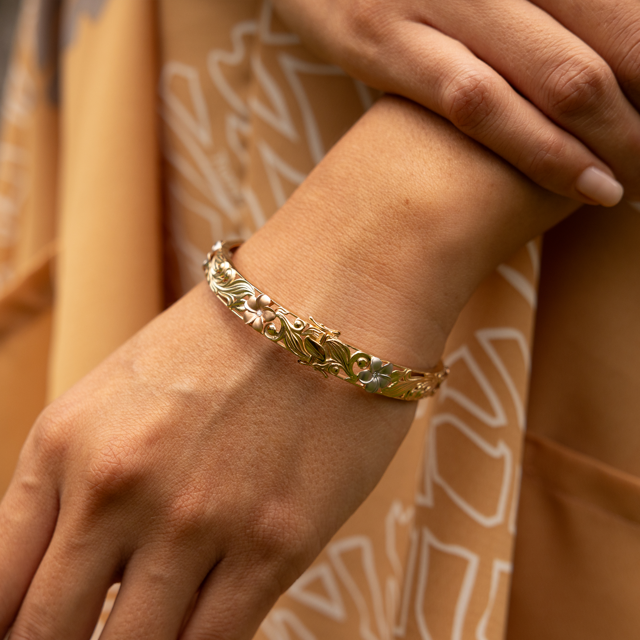 Hawaiian Heirloom Plumeria Hinge Bracelet in Tri Color Gold with Diamonds- 8mm