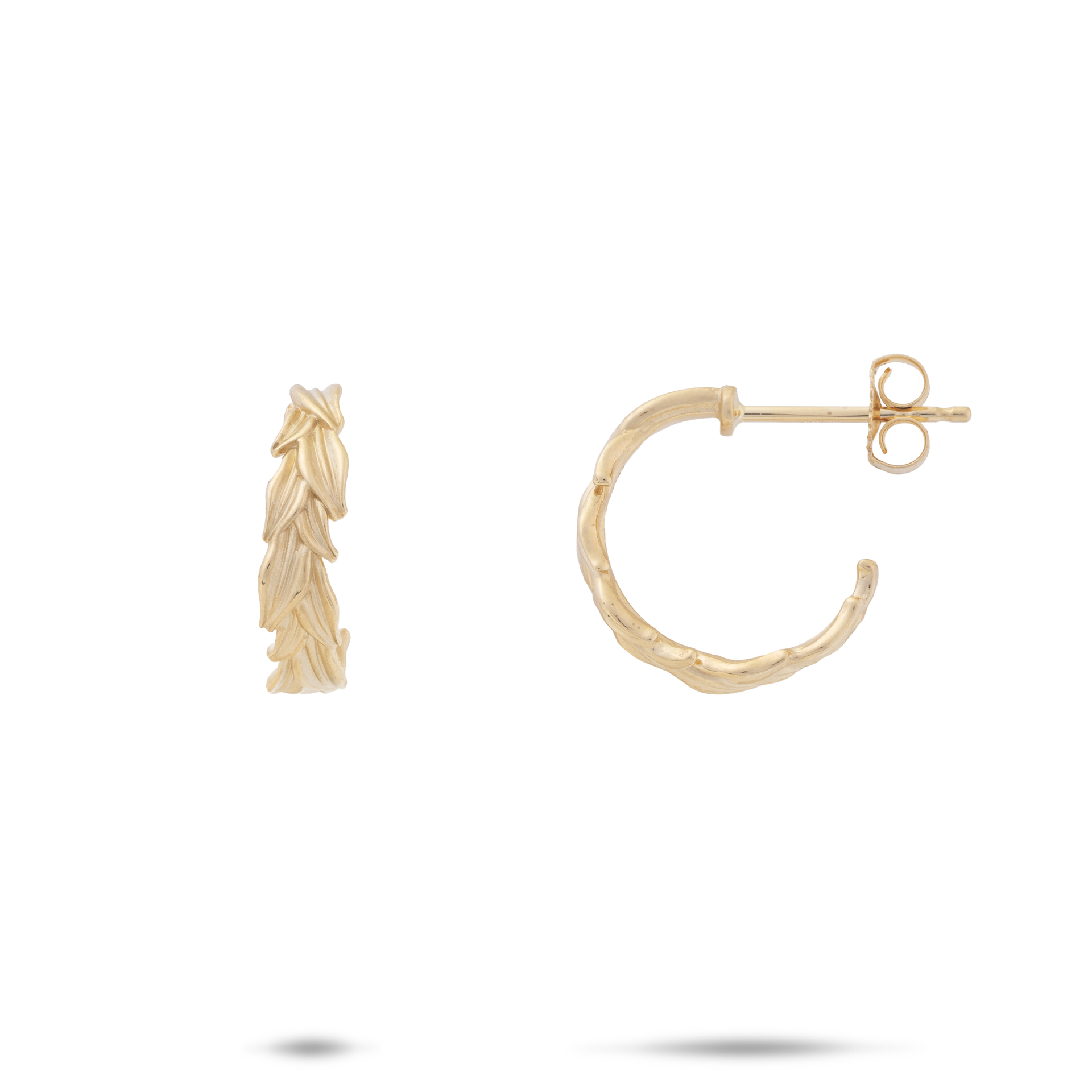 Maile Stud Earrings in Gold - 15mm