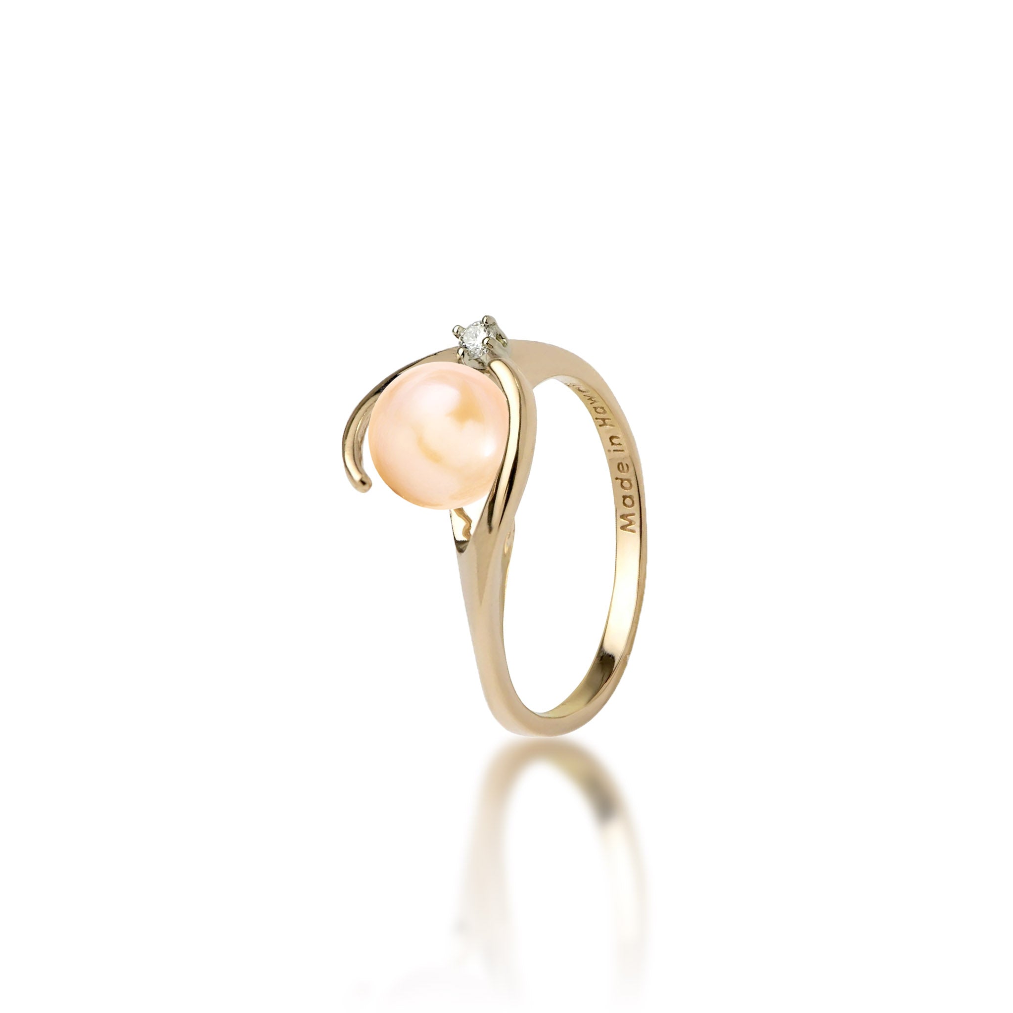 Pick A Pearl Ring in Gold with Diamonds