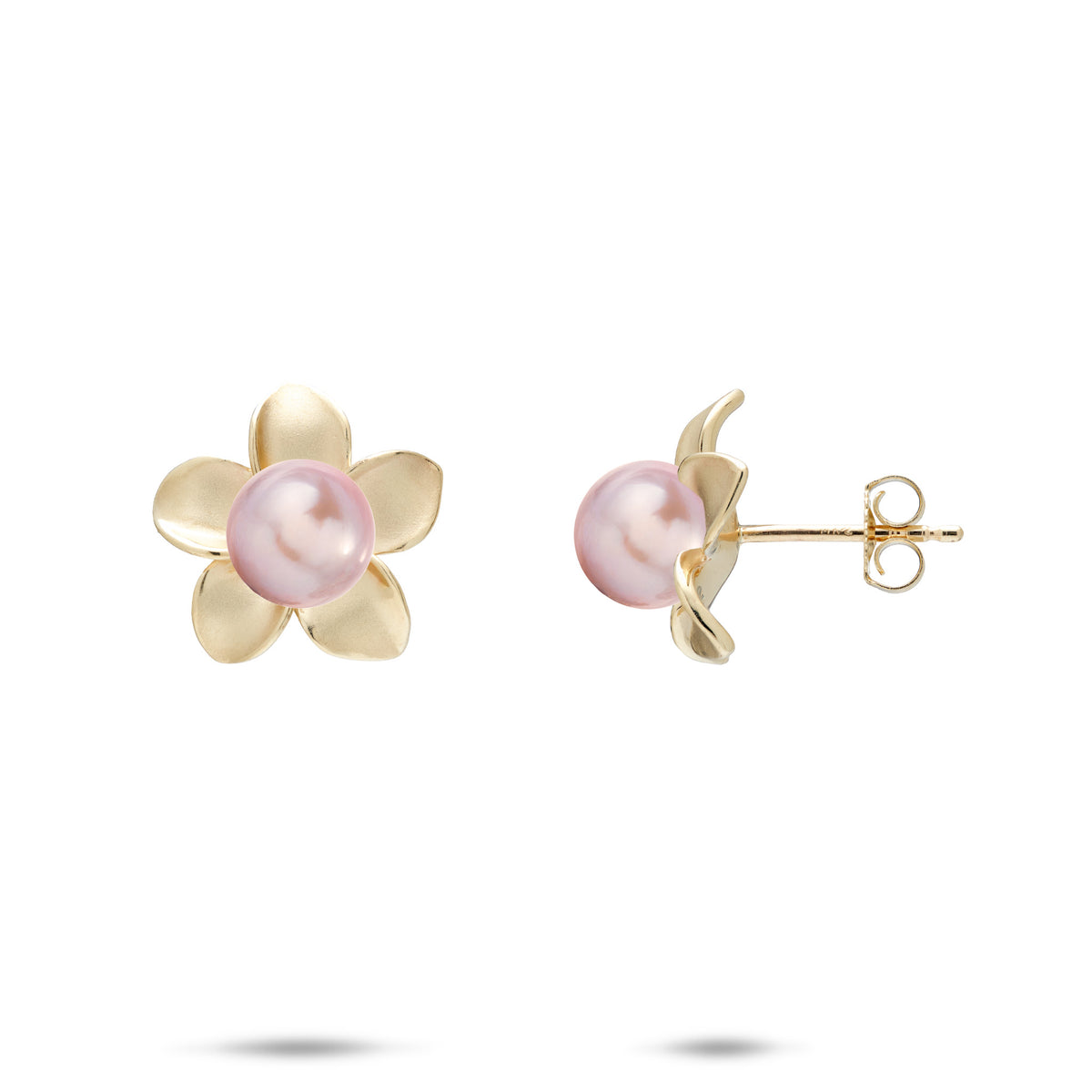 A pair of 13mm 14k yellow gold plumeria flower earrings with a lavender freshwater pearl at the center, shown with a front and side view against a white background