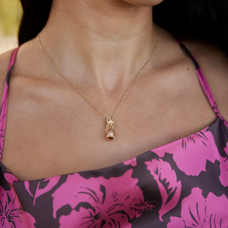 Pick A Pearl Pineapple Cage Pendant in Gold