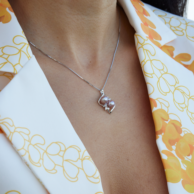 Pick A Pearl Maile Pendant in White Gold with Diamonds