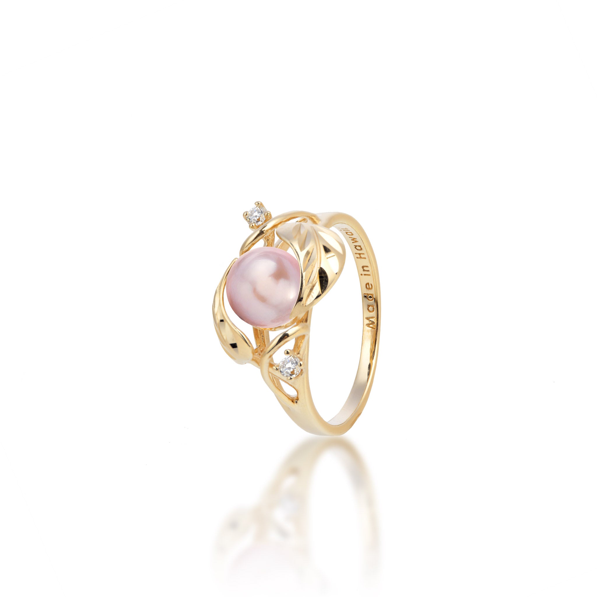 Pick A Pearl Maile Ring in Gold with Diamonds