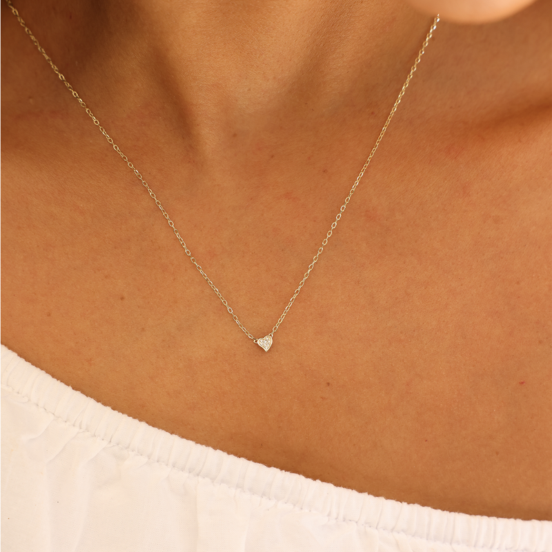 18" Diamond Pave Heart Necklace in Gold