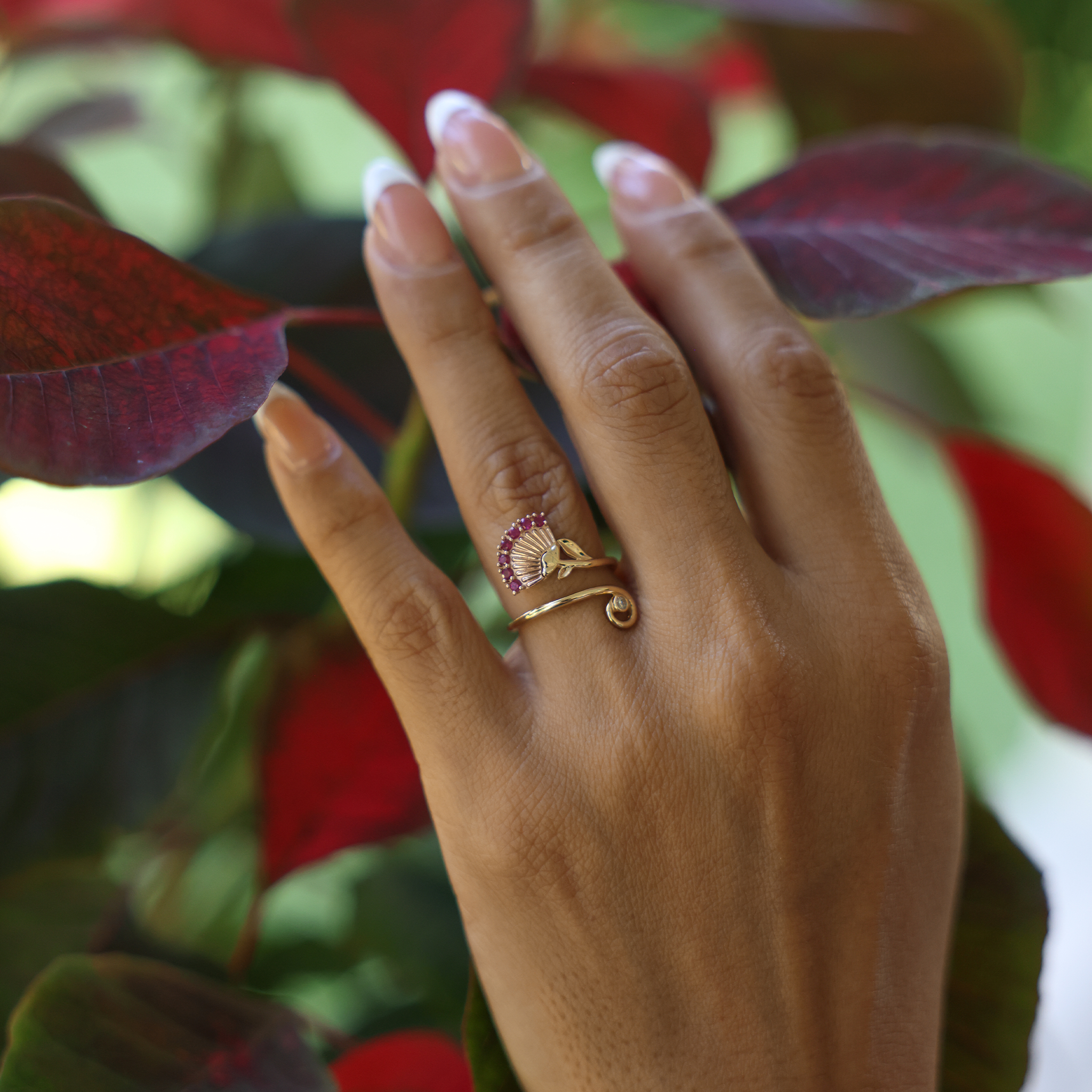 ʻŌhiʻa Lehua Ruby Ring in Two Tone Gold with Diamond - 18mm