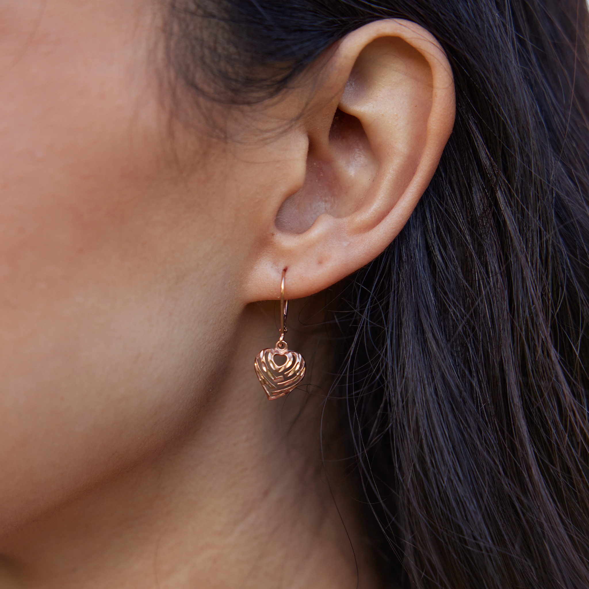Boucles d'oreilles de coeur Aloha en or rose - 11 mm