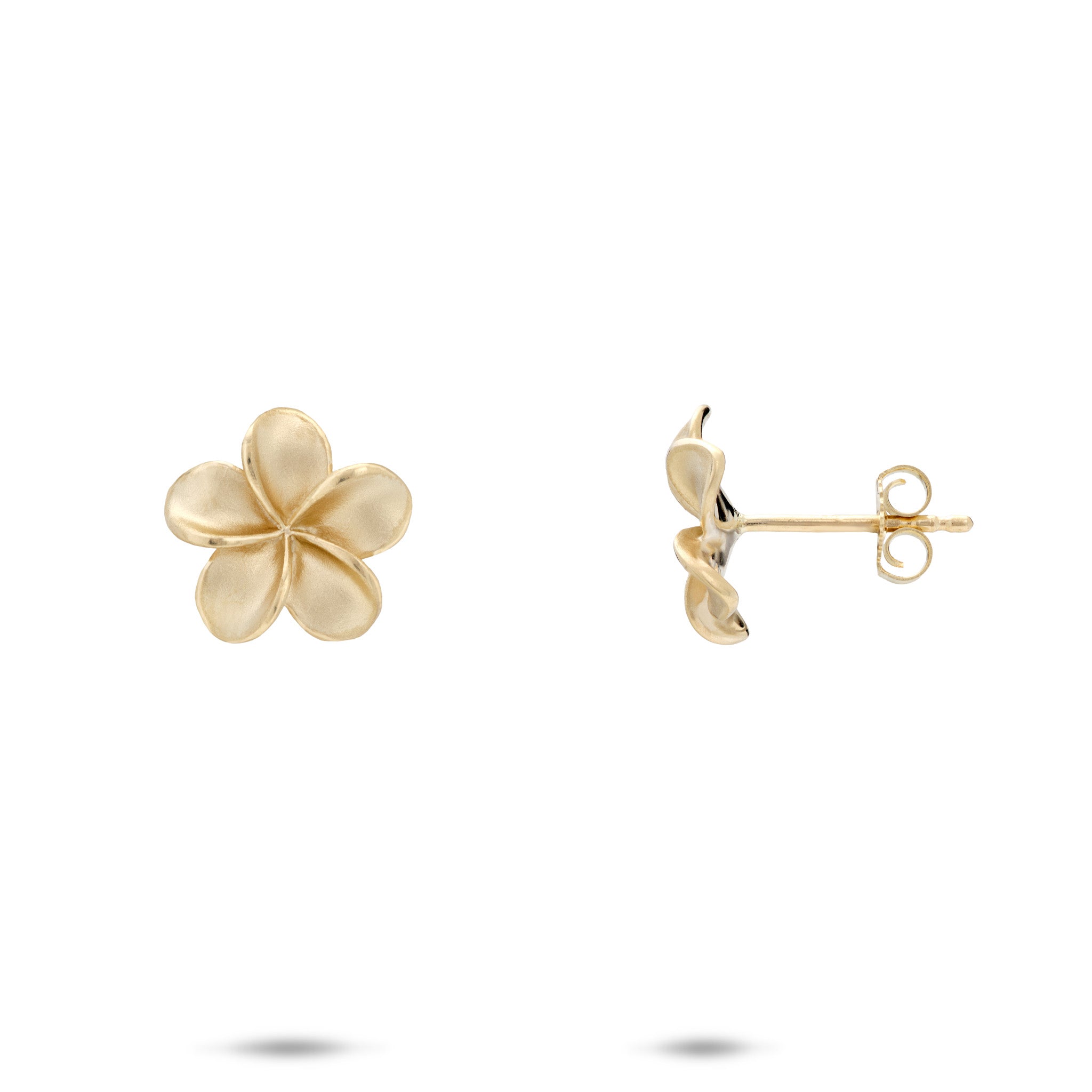 Plumeria Stud Earrings in Gold - 11mm