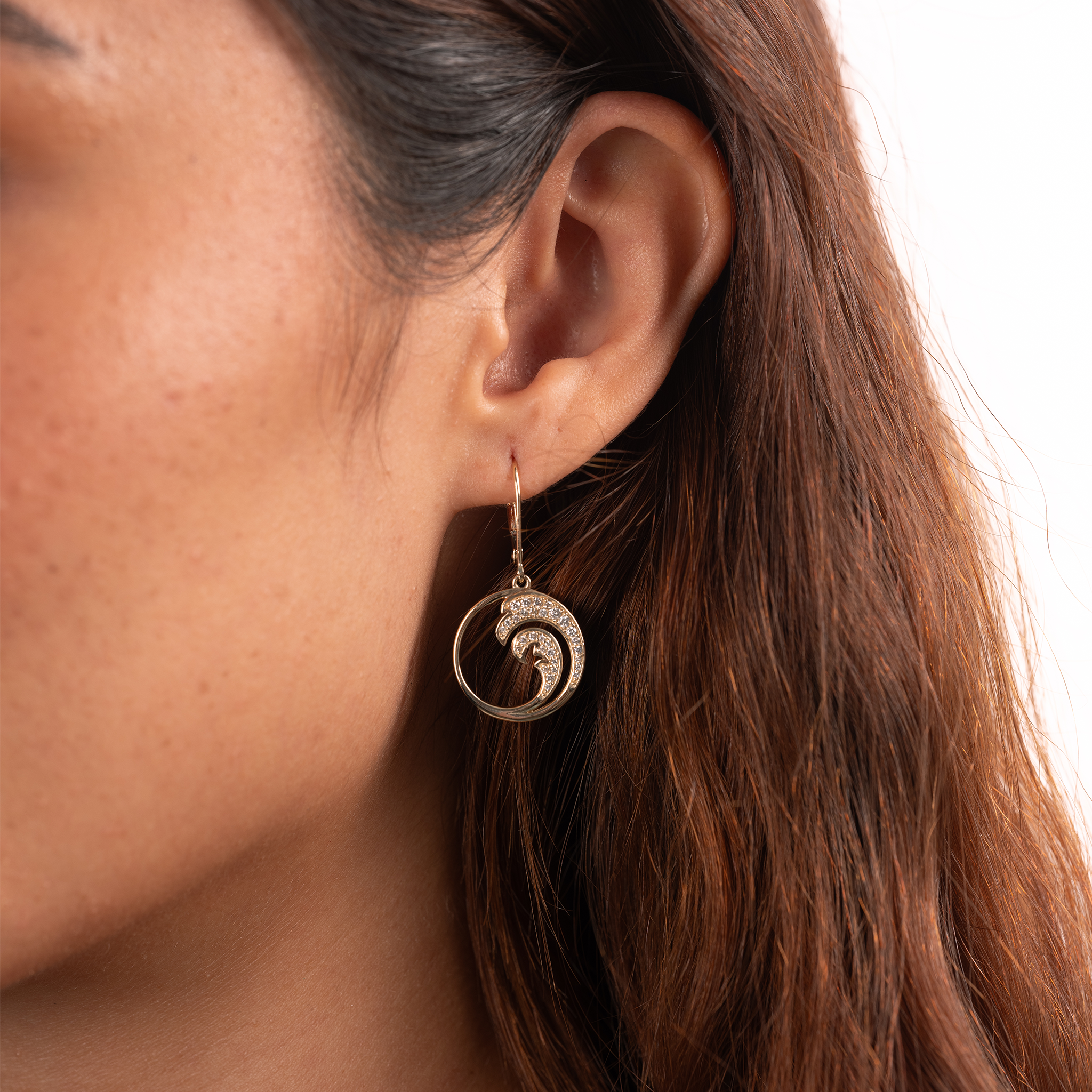 Boucles d'oreilles Nalu en or avec diamants - 18 mm