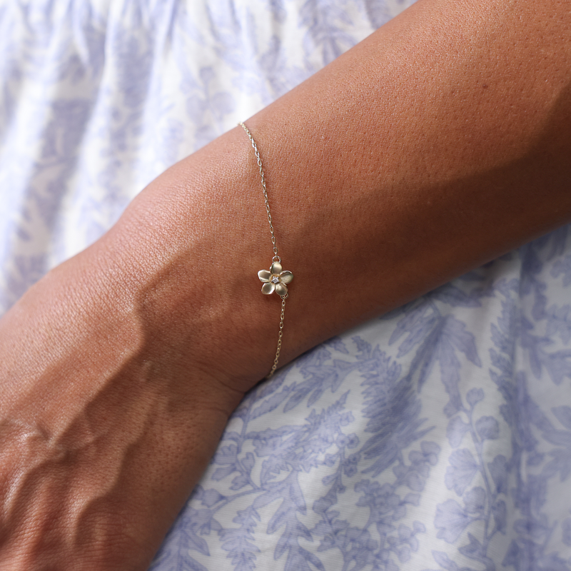 Bracelet Plumeria réglable en or avec diamant - 9 mm - taille 7-7,5 "