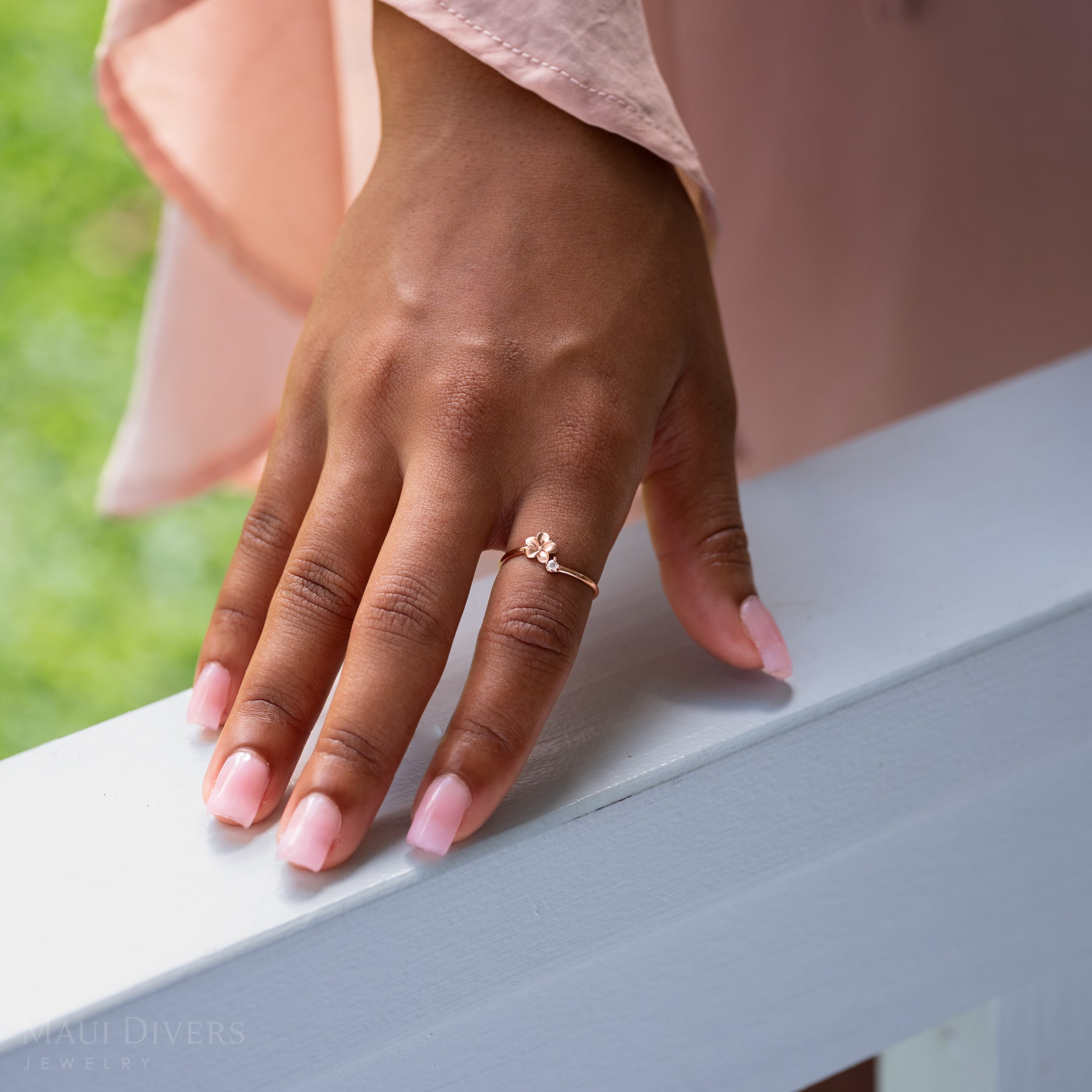 Plumeria Ring in Rose Gold with Diamond - 6mm