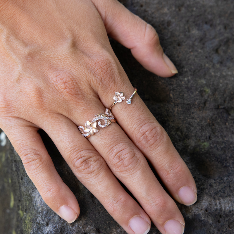Plumeria Ring in Rose Gold with Diamond - 6mm