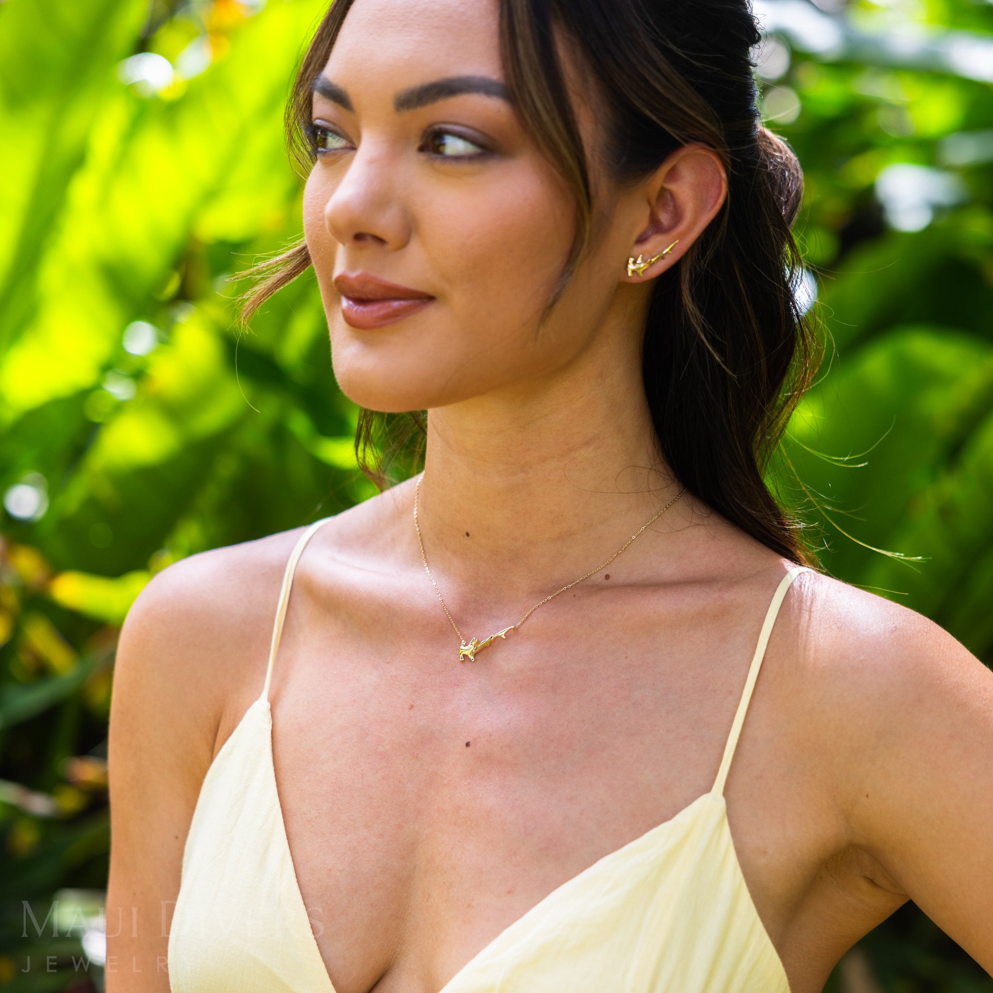 16-18" Adjustable Hammerhead Shark Necklace in Gold