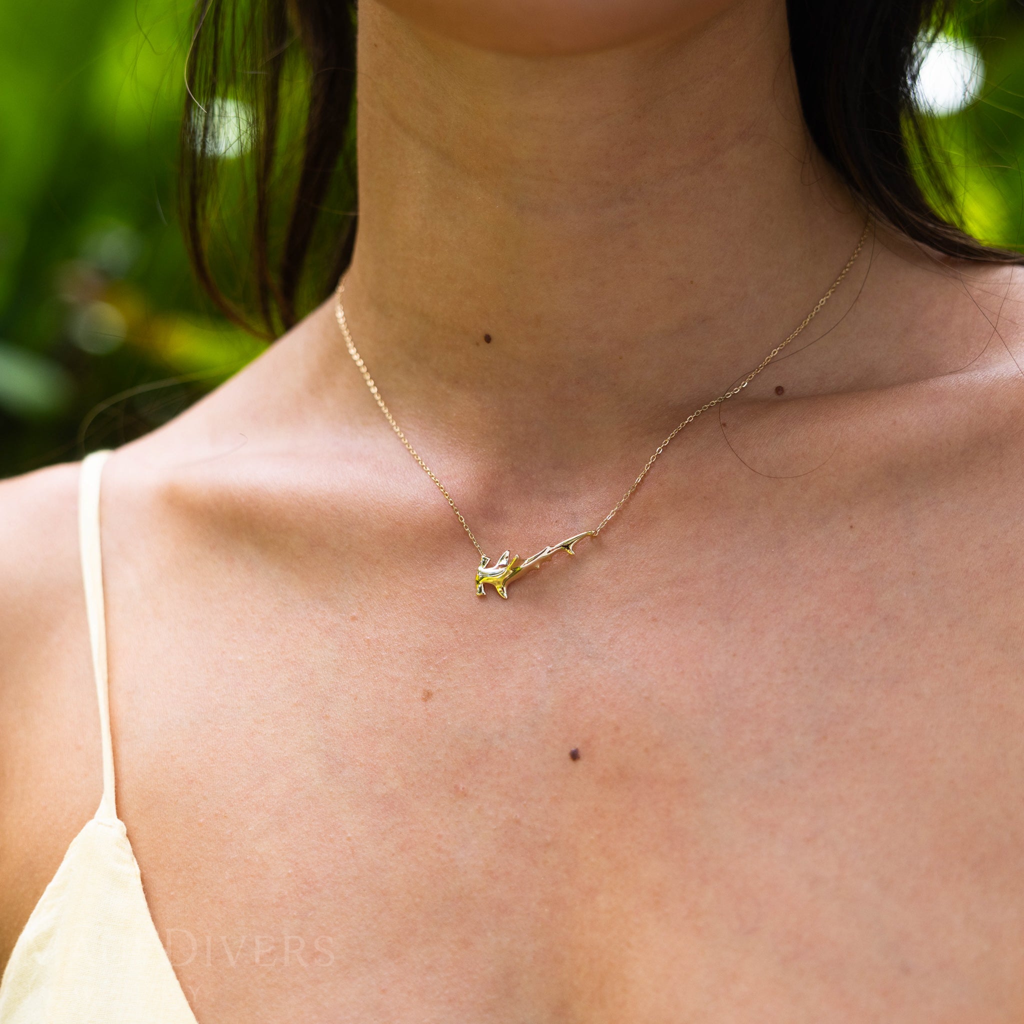 16-18" Adjustable Hammerhead Shark Necklace in Gold